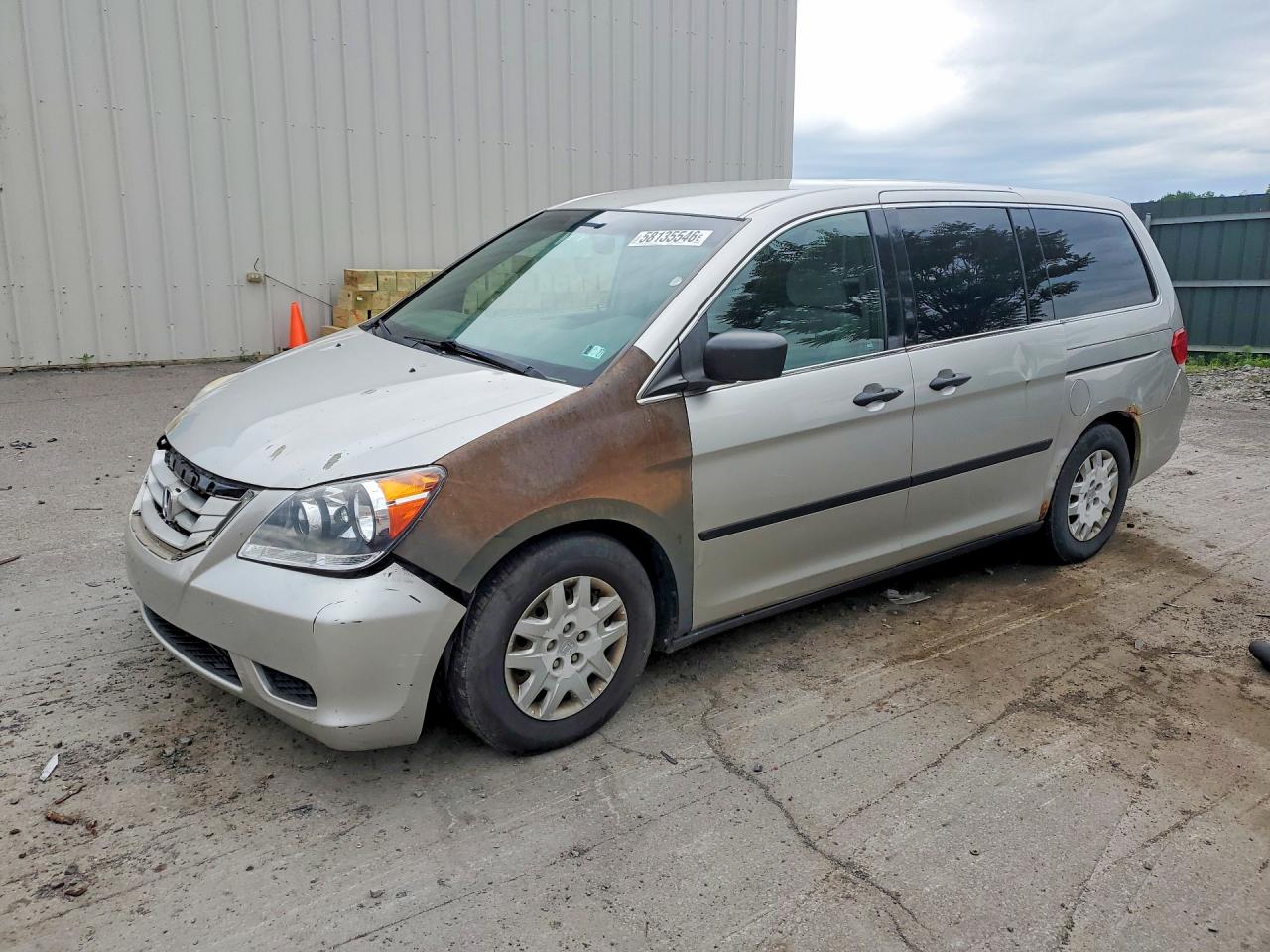 2009 Honda Odyssey Lx Silver vin: 5FNRL382X9B026061