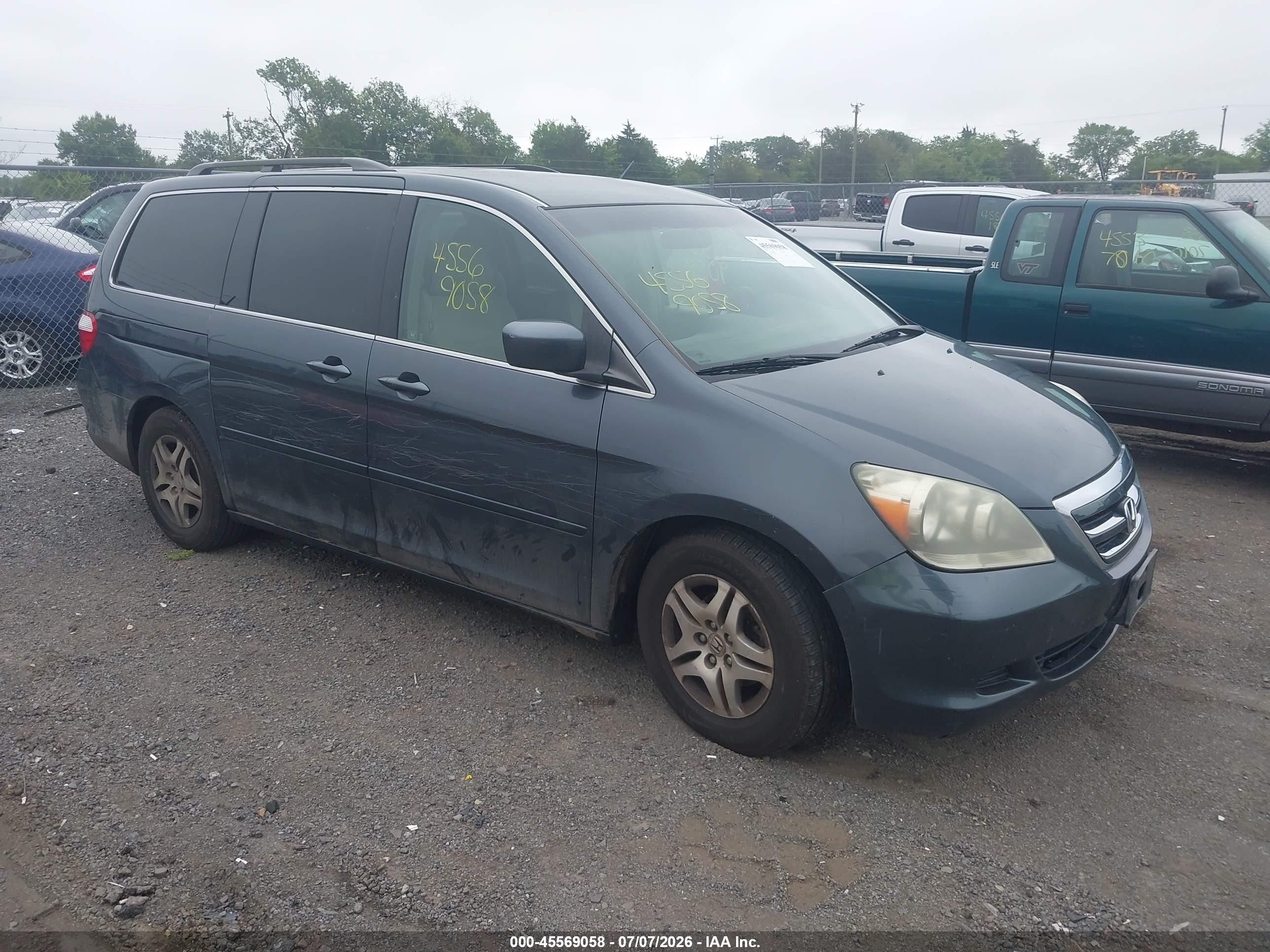 2005 Honda Odyssey Ex Gray vin: 5FNRL38405B032074