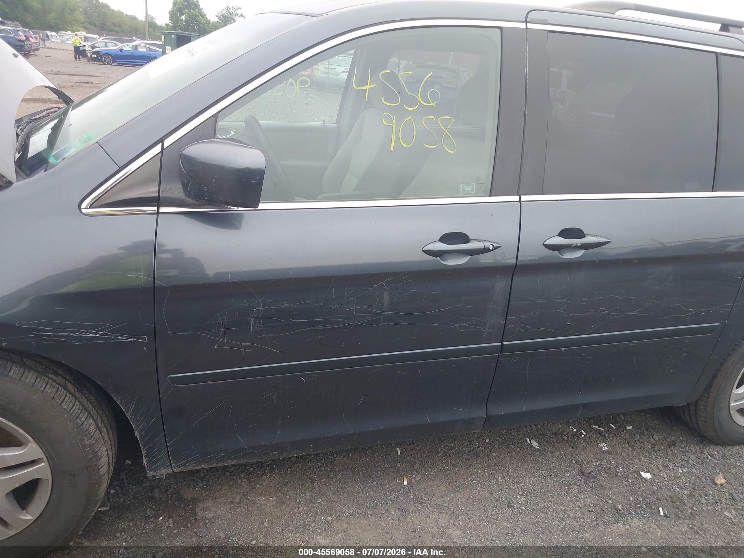 2005 Honda Odyssey Ex Gray vin: 5FNRL38405B032074
