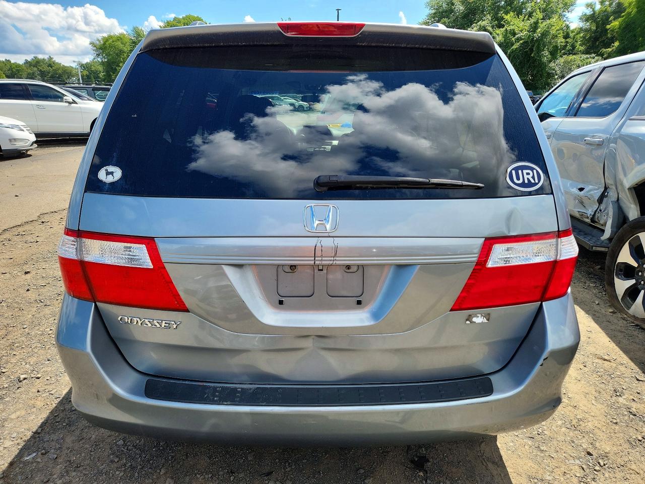 2006 Honda Odyssey Ex Silver vin: 5FNRL38406B069174