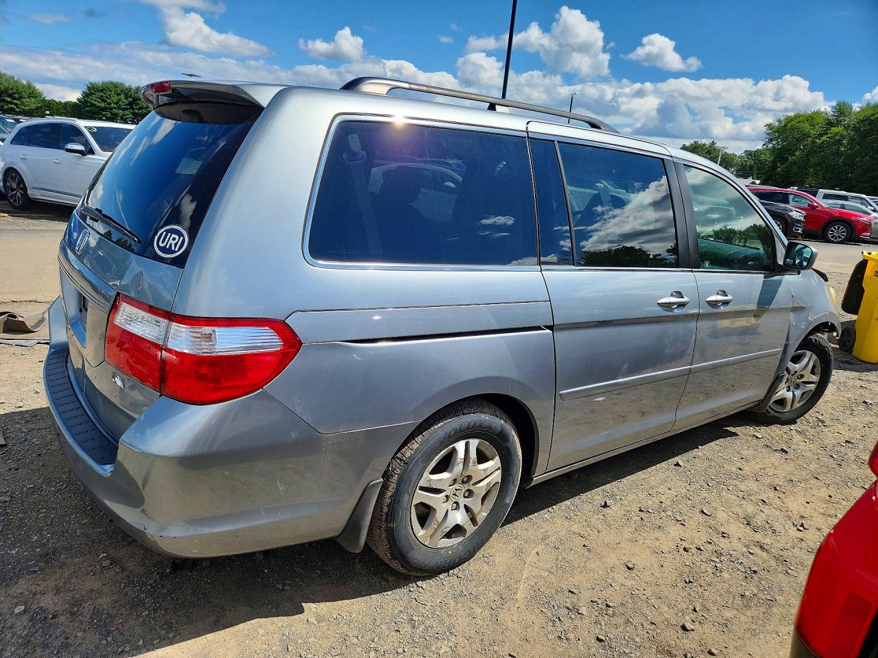 2006 Honda Odyssey Ex Silver vin: 5FNRL38406B069174