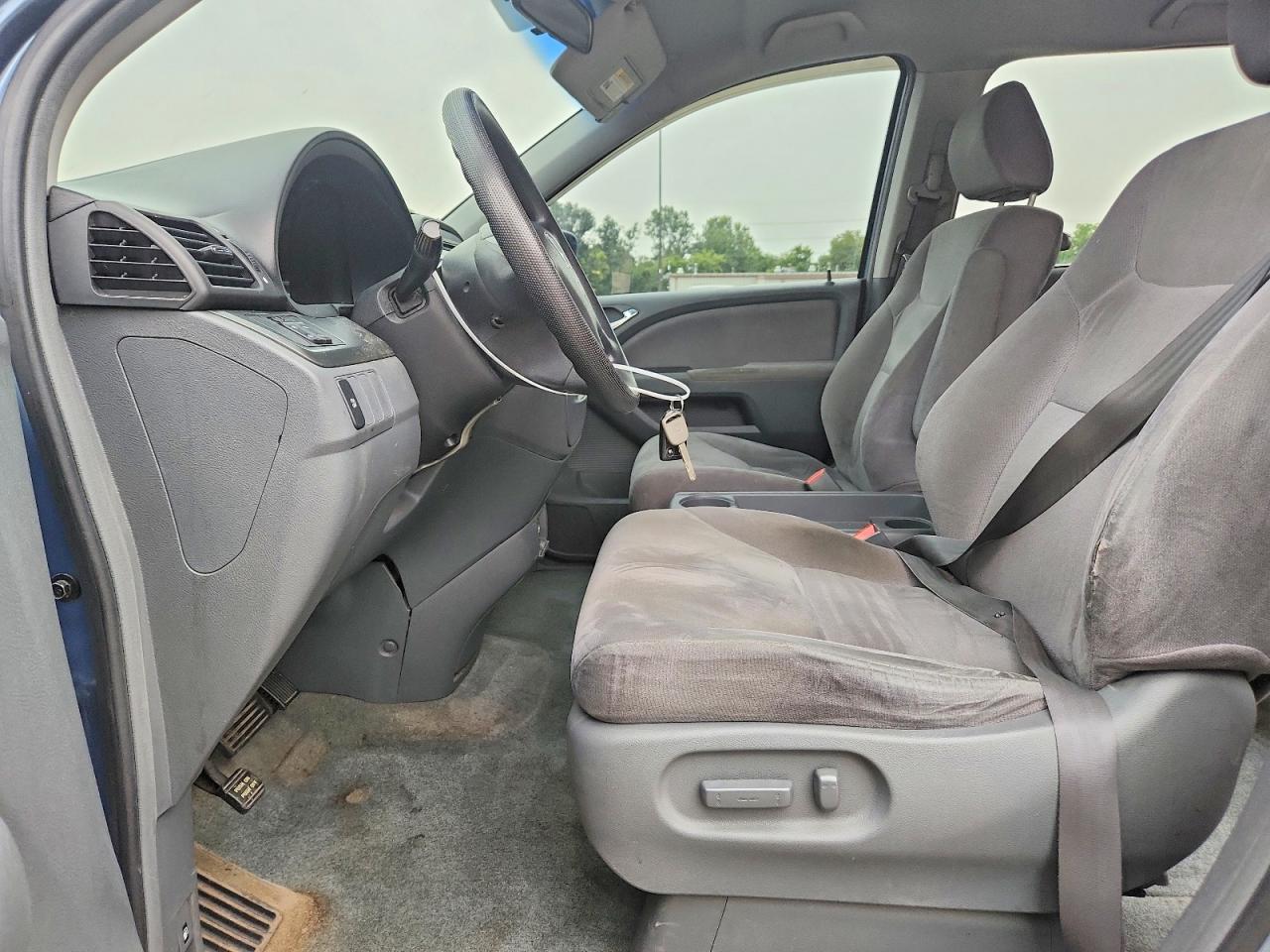 2006 Honda Odyssey Ex Blue vin: 5FNRL38406B083768