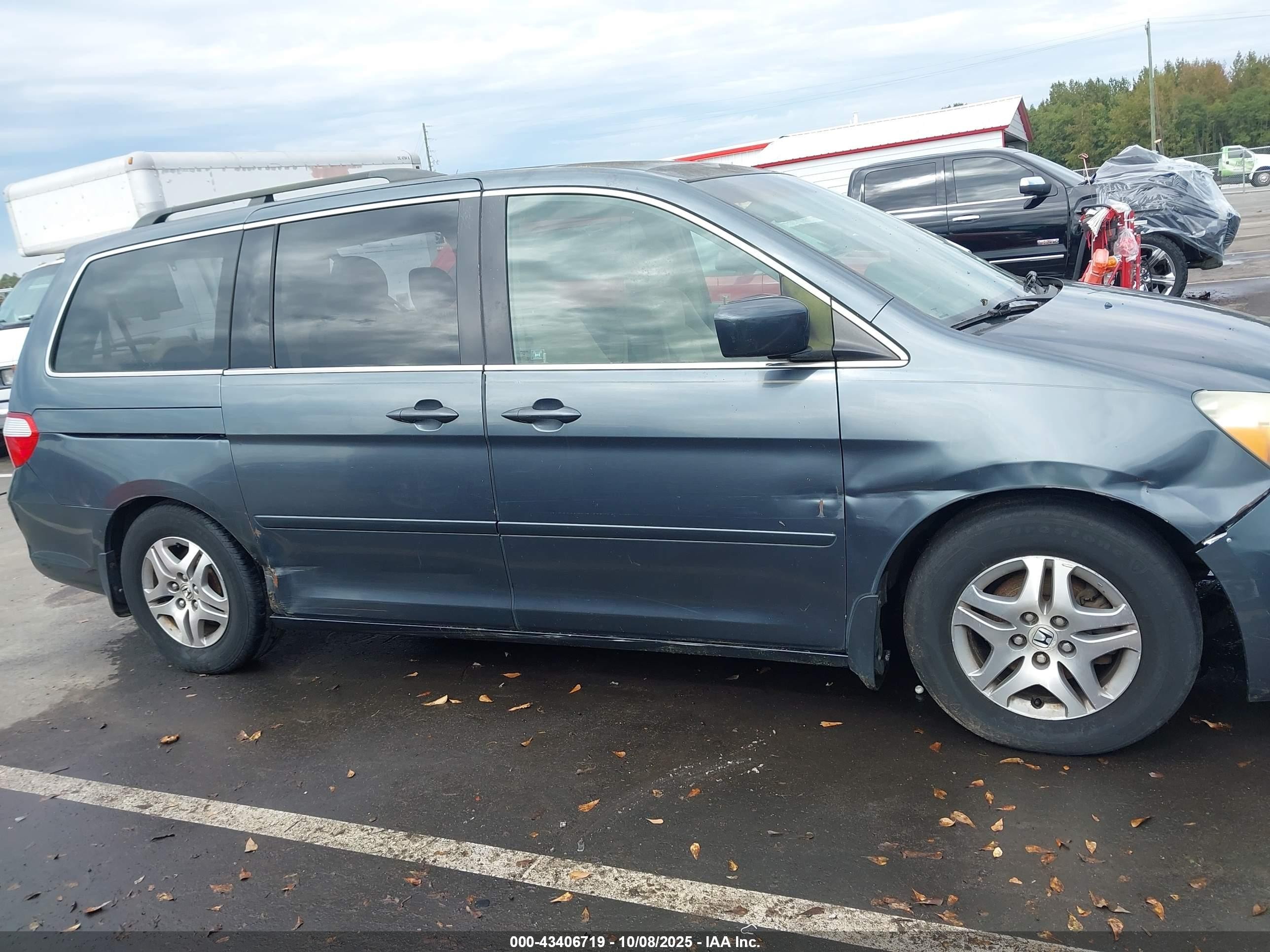 2006 Honda Odyssey Ex Gray vin: 5FNRL38406B402988