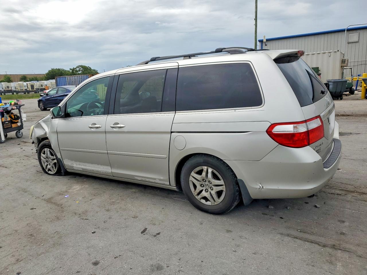 2007 Honda Odyssey Ex White vin: 5FNRL38407B431814
