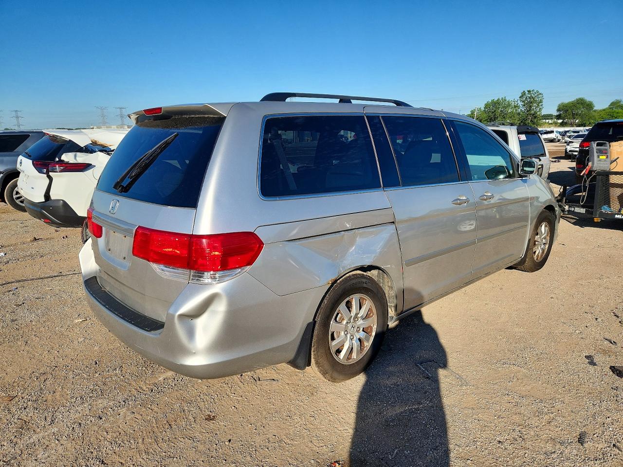 2008 Honda Odyssey Ex Серебряный vin: 5FNRL38408B108932