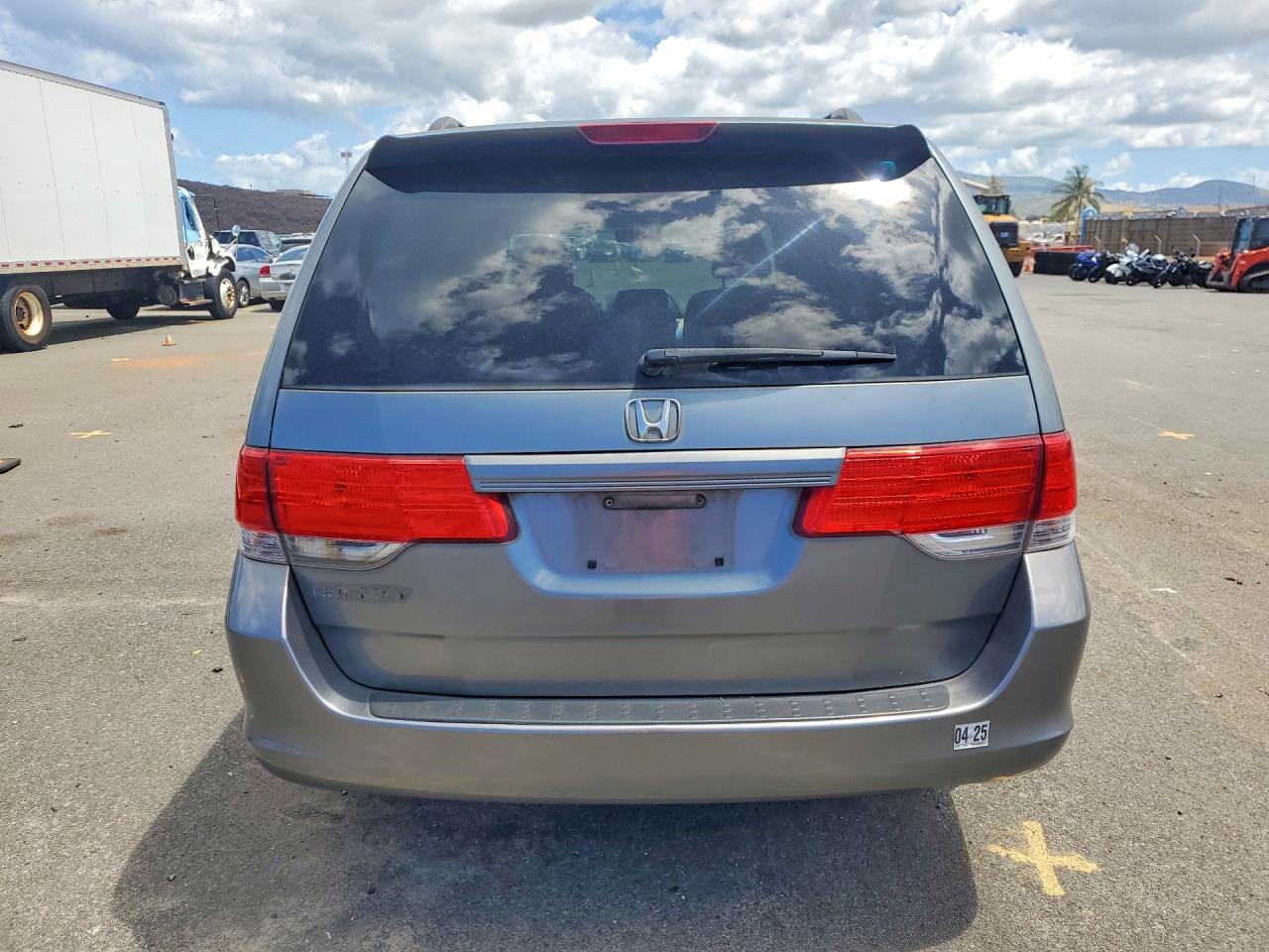 2009 Honda Odyssey Ex Silver vin: 5FNRL38409B402767