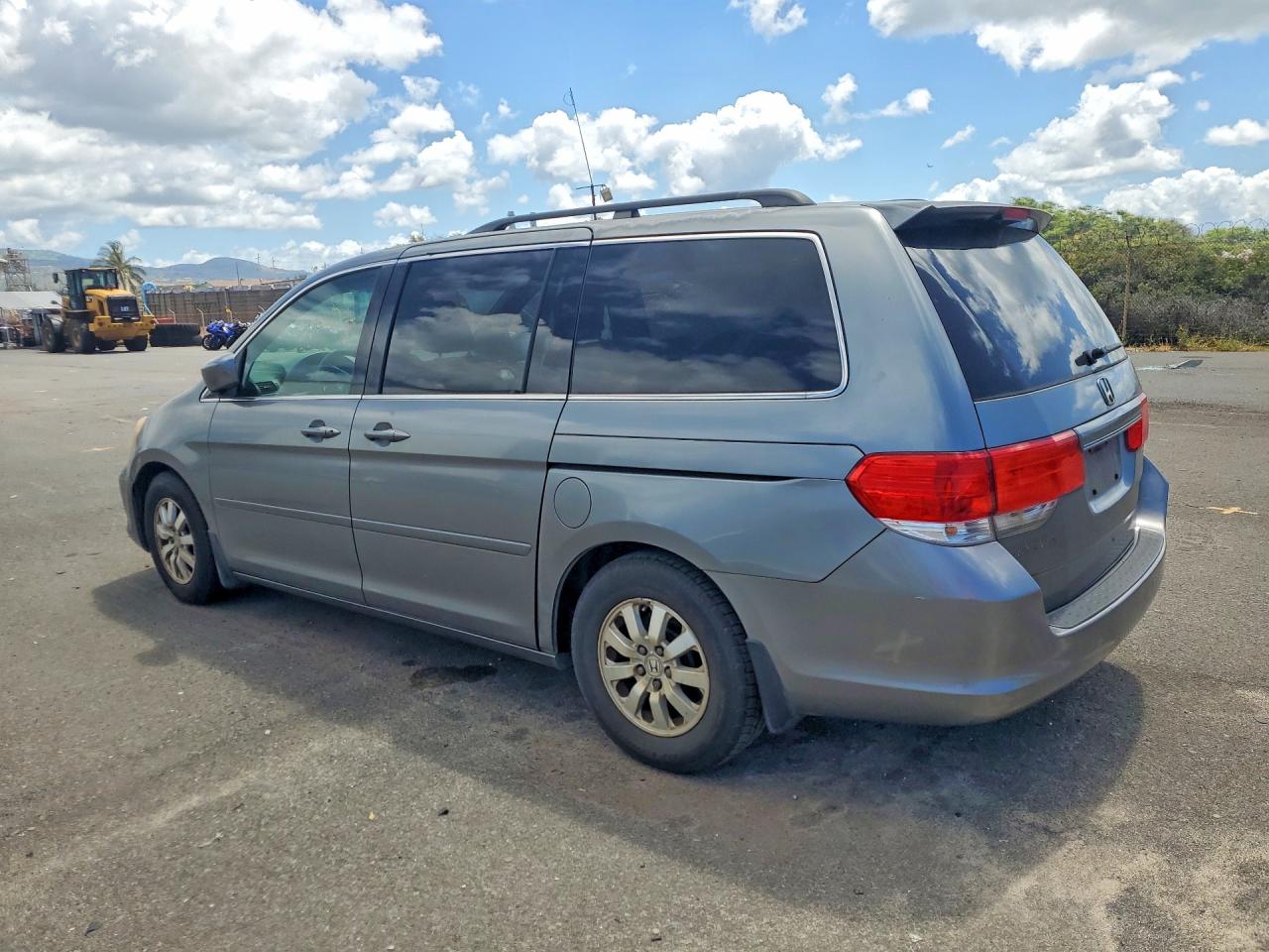 2009 Honda Odyssey Ex Silver vin: 5FNRL38409B402767
