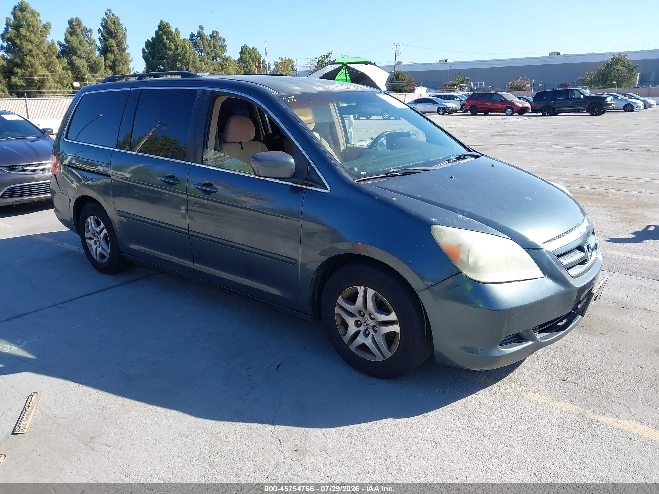 2005 Honda Odyssey Ex Blue vin: 5FNRL38415B400388