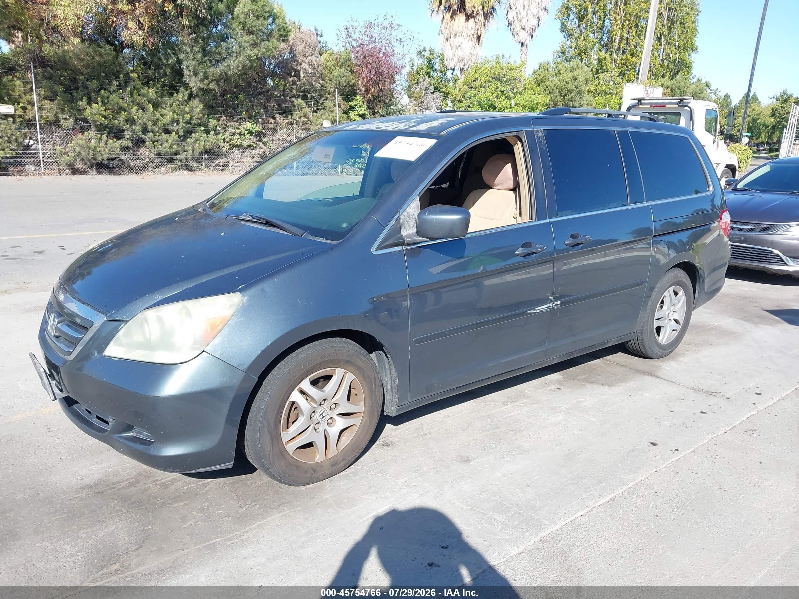 2005 Honda Odyssey Ex Blue vin: 5FNRL38415B400388