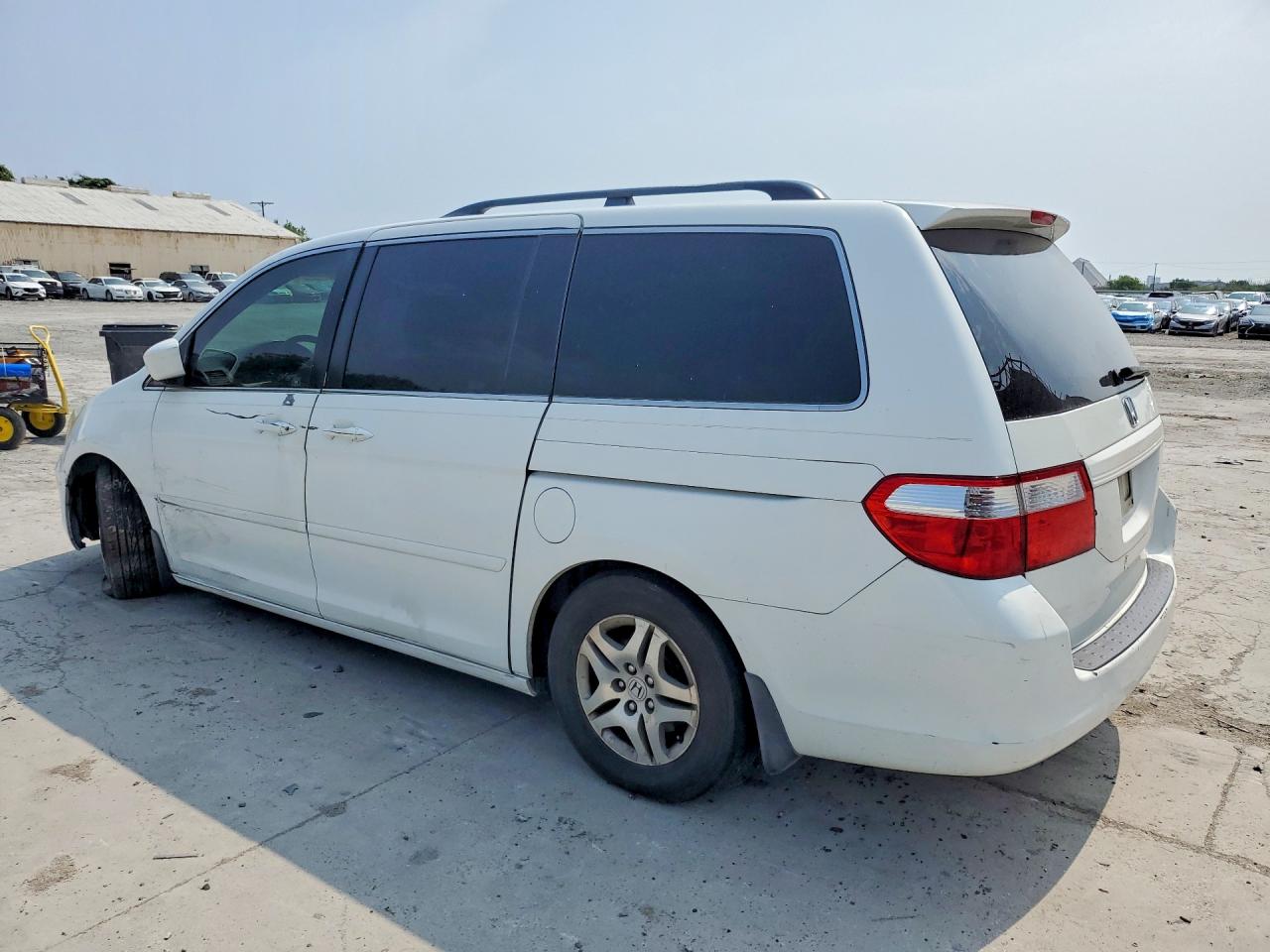 2007 Honda Odyssey Ex White vin: 5FNRL38417B013214