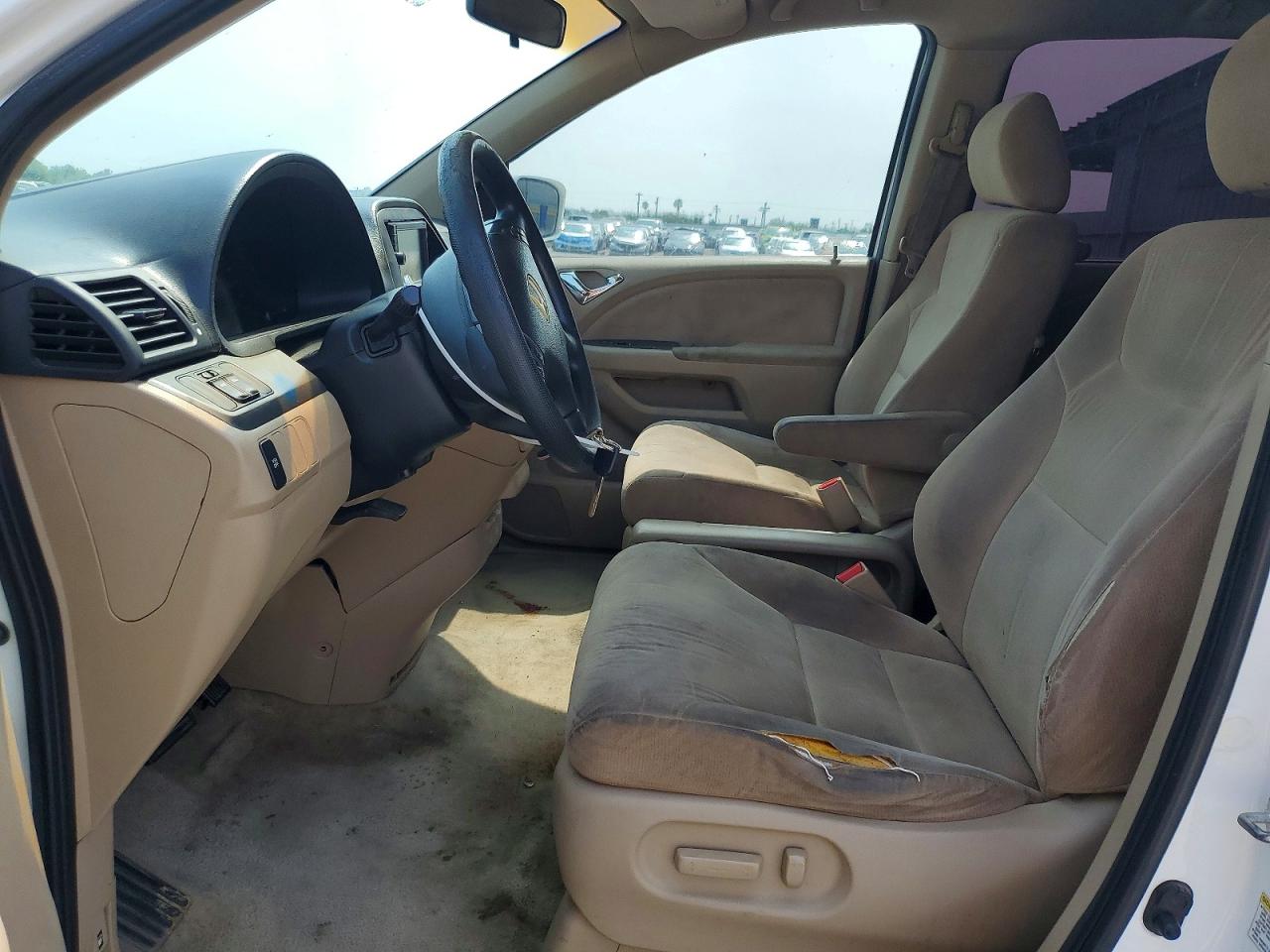 2007 Honda Odyssey Ex White vin: 5FNRL38417B013214