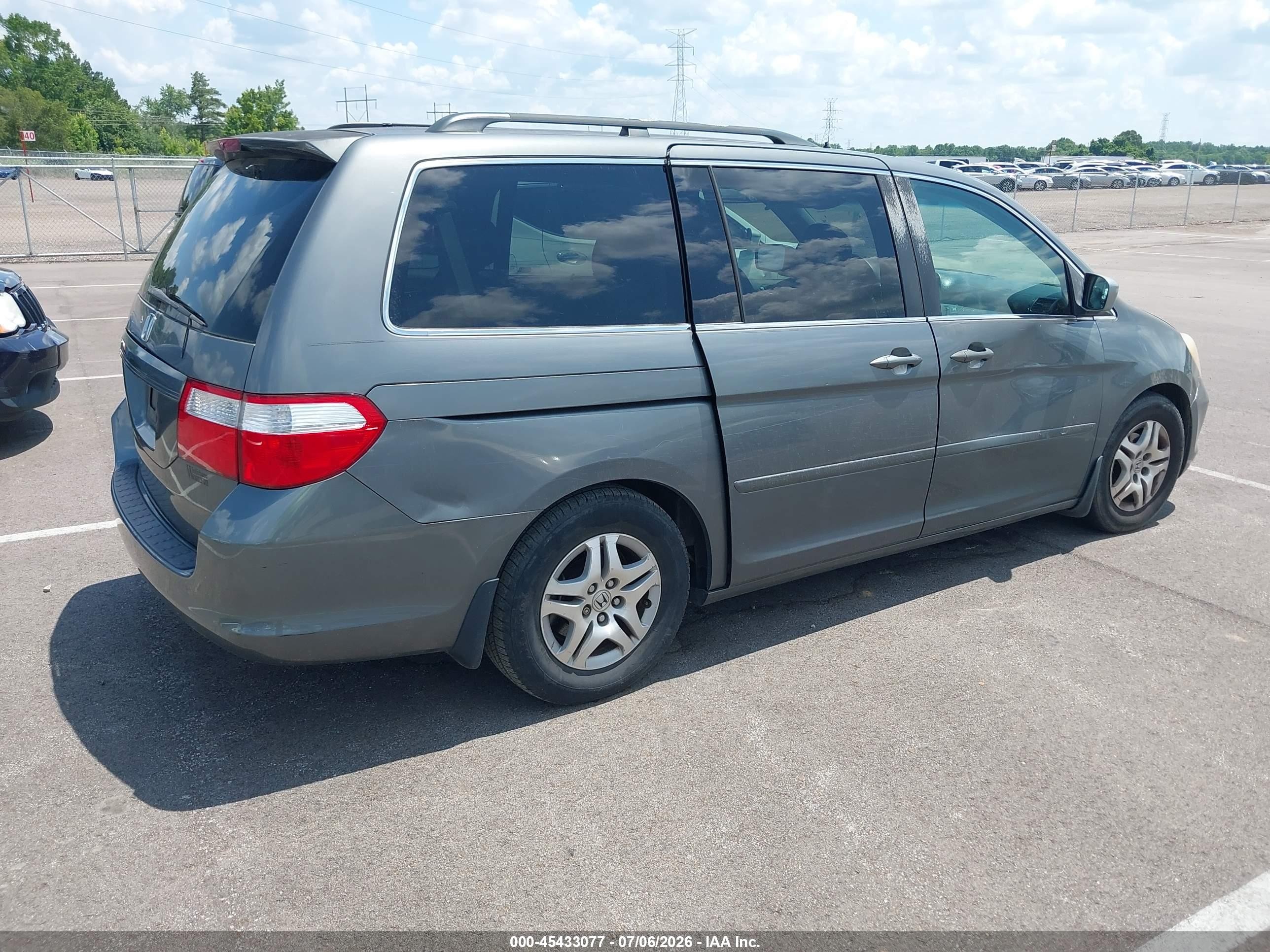 2007 Honda Odyssey Ex Gray vin: 5FNRL38417B074367