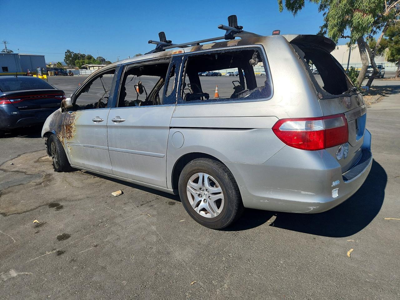 2007 Honda Odyssey Ex Серебряный vin: 5FNRL38417B095011