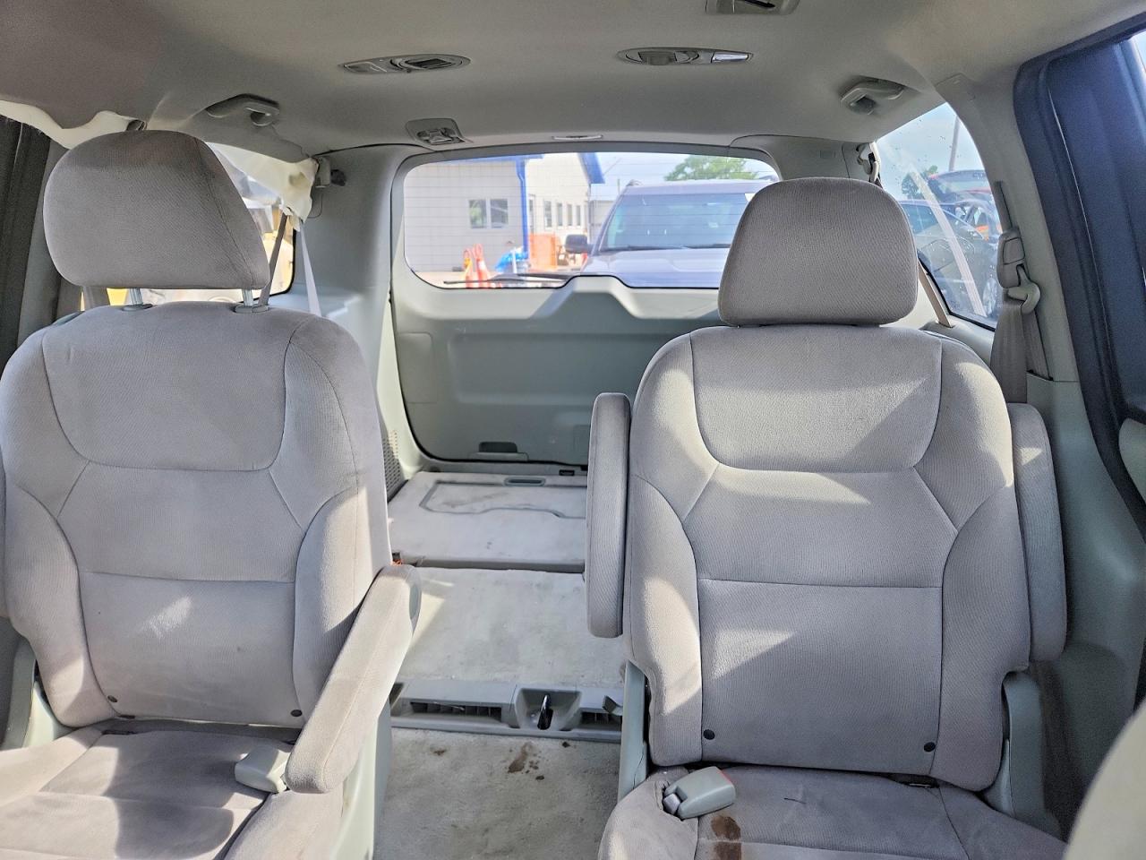 2007 Honda Odyssey Ex Blue vin: 5FNRL38417B135670