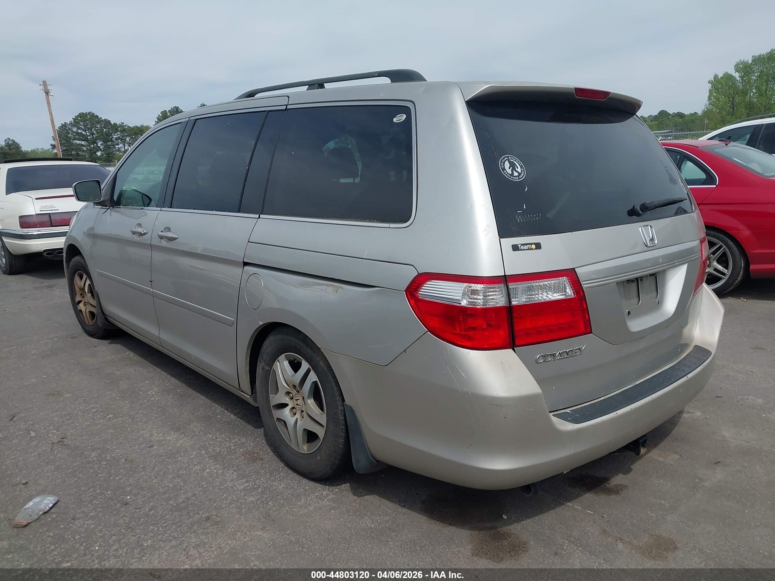 2007 Honda Odyssey Ex Silver vin: 5FNRL38417B411670