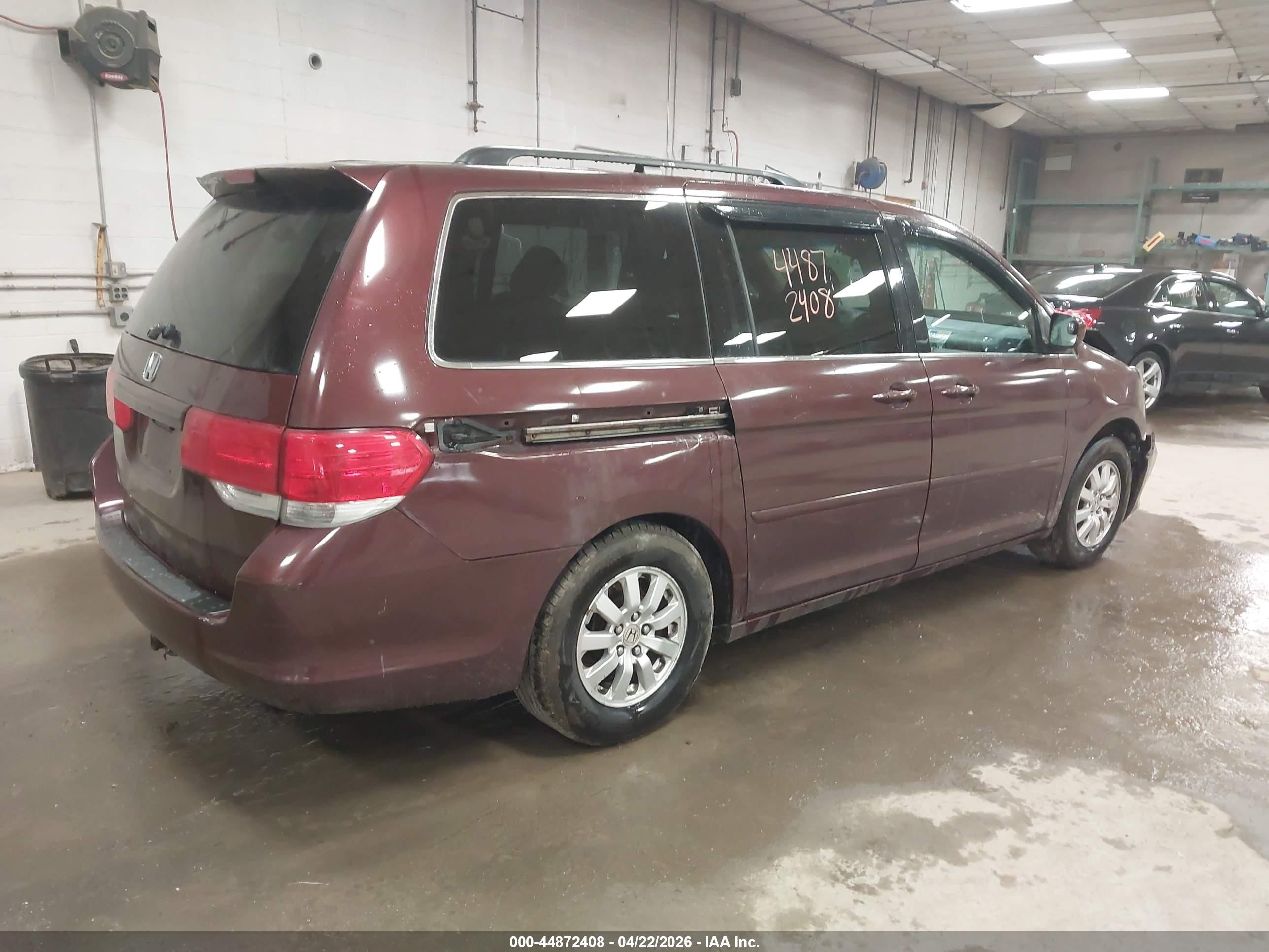 2008 Honda Odyssey Ex Red vin: 5FNRL38418B078906