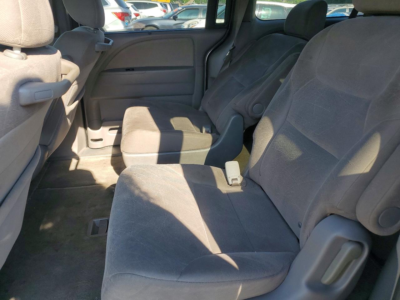 2009 Honda Odyssey Ex Silver vin: 5FNRL38419B054168