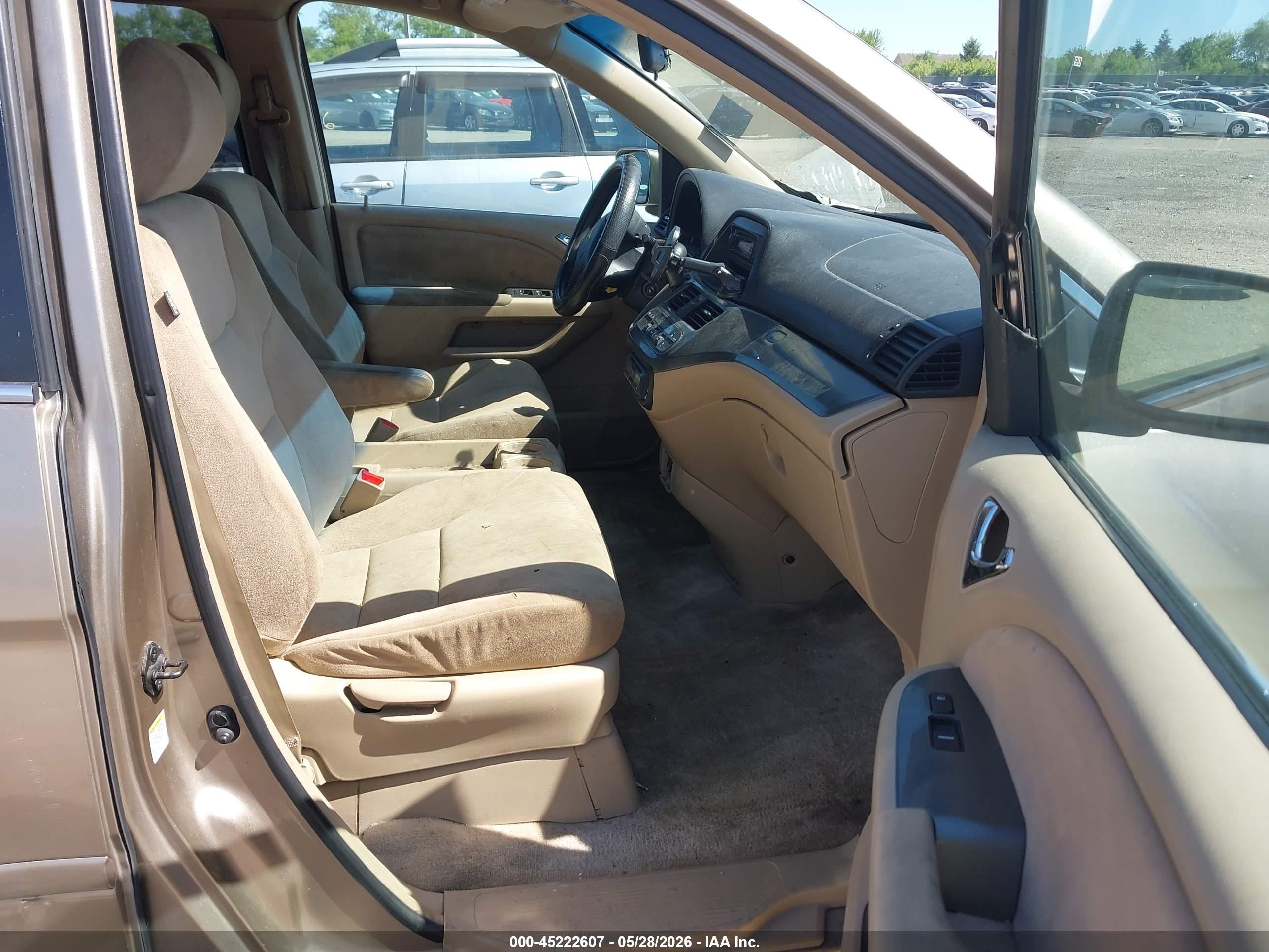 2005 Honda Odyssey Ex Gold vin: 5FNRL38425B401064