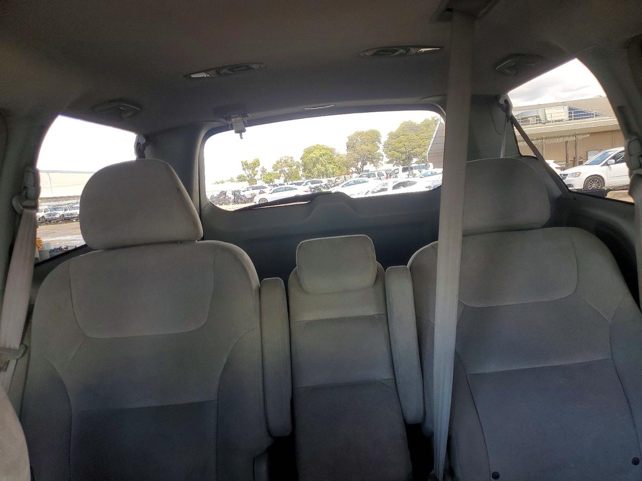 2005 Honda Odyssey Ex Серый vin: 5FNRL38425B408029