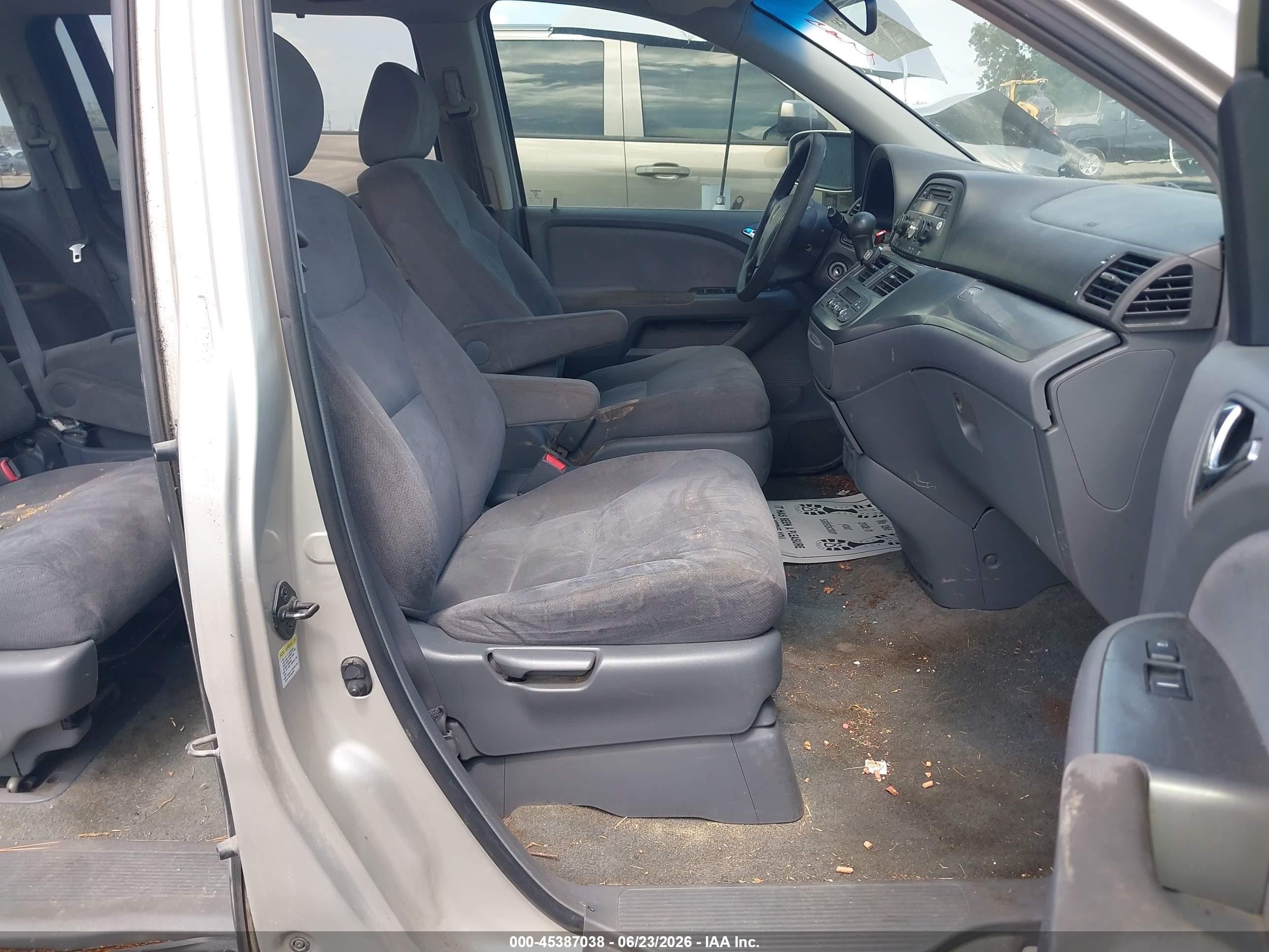 2006 Honda Odyssey Ex Серебряный vin: 5FNRL38426B407495