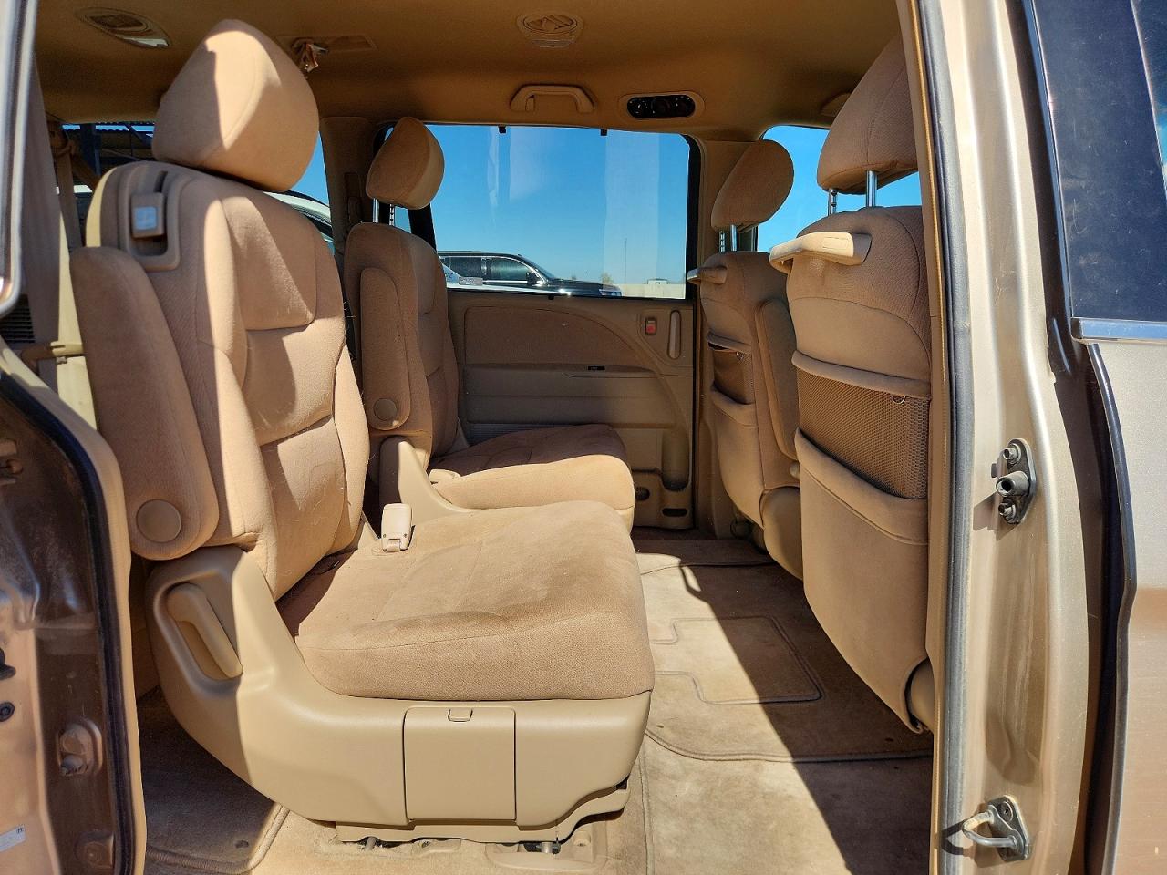 2006 Honda Odyssey Ex Gold vin: 5FNRL38426B428203