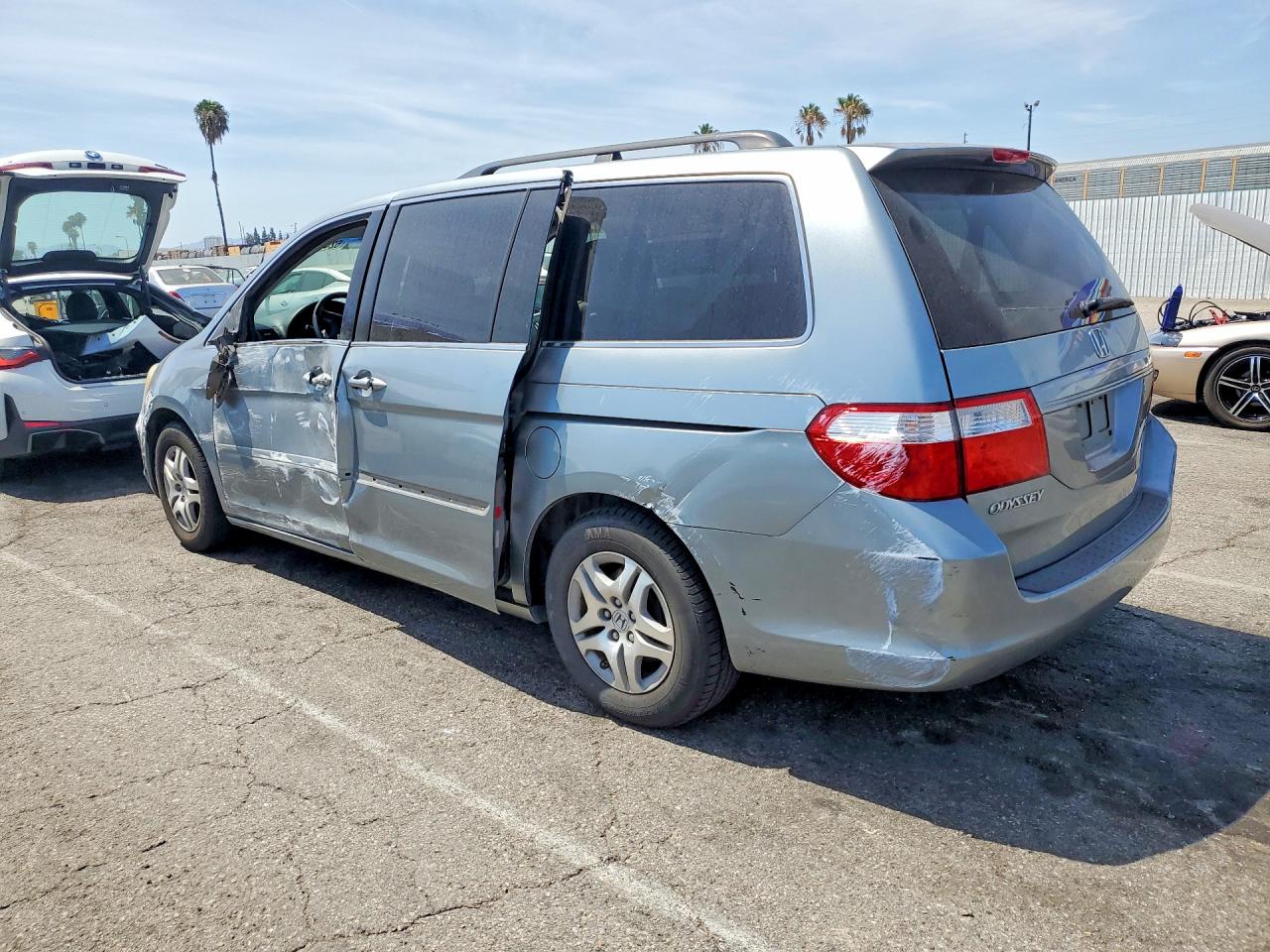 2007 Honda Odyssey Ex Silver vin: 5FNRL38427B049719