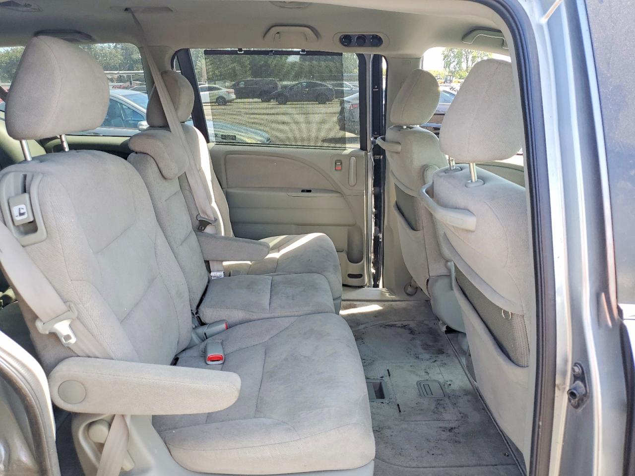 2007 Honda Odyssey Ex Silver vin: 5FNRL38427B049719