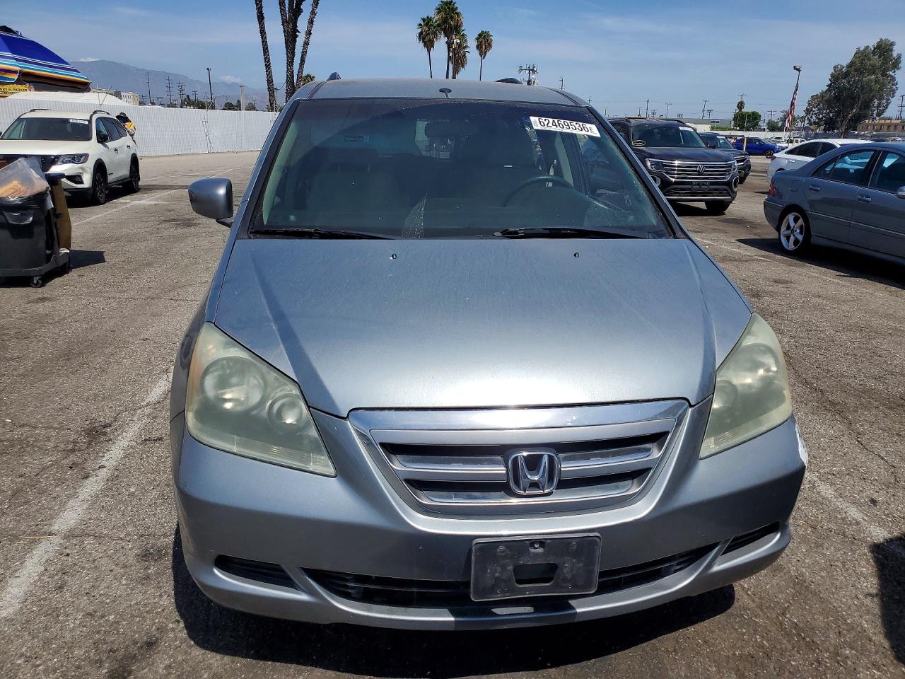2007 Honda Odyssey Ex Silver vin: 5FNRL38427B049719