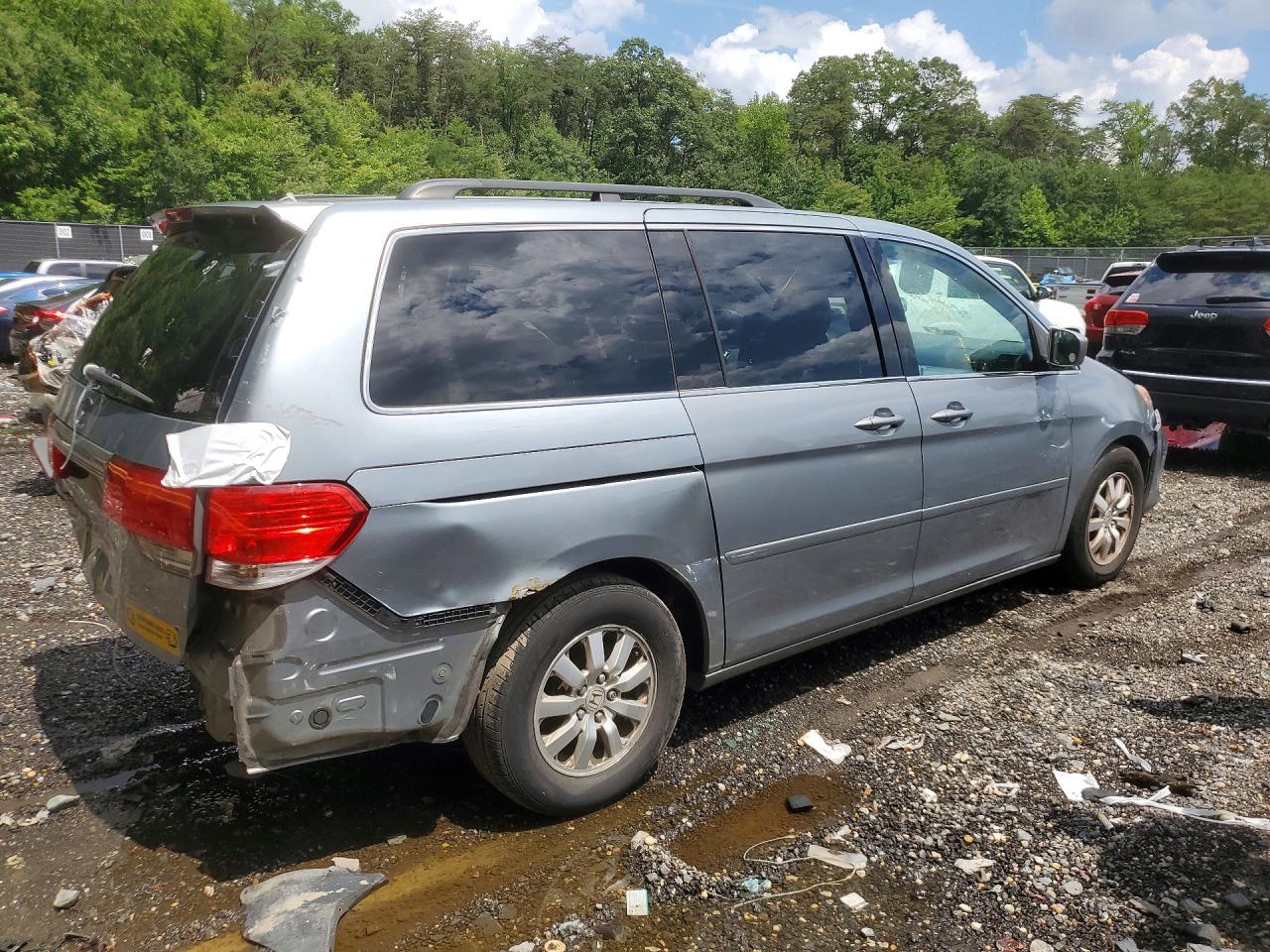 2008 Honda Odyssey Ex Gray vin: 5FNRL38428B040004