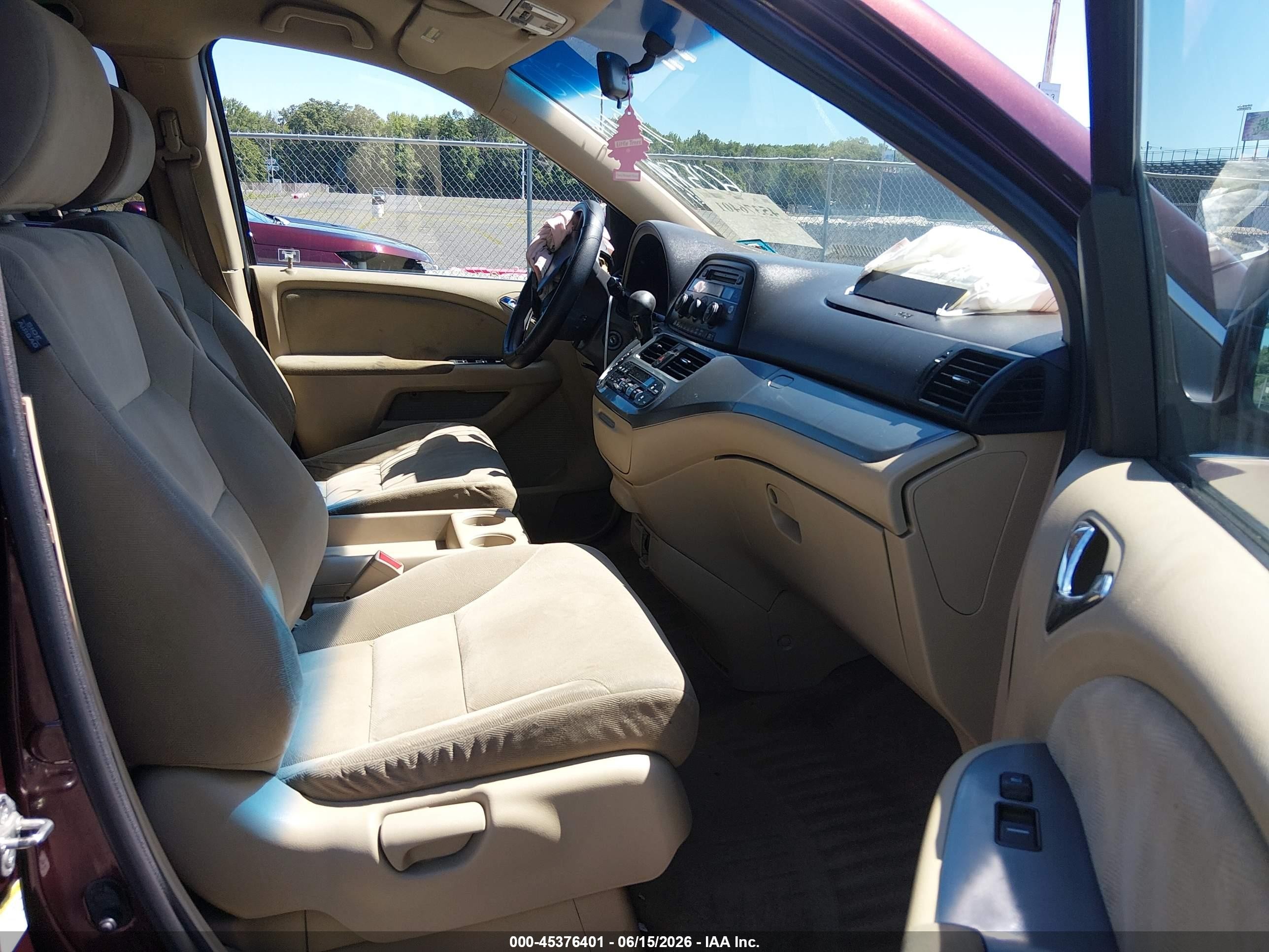 2008 Honda Odyssey Ex Red vin: 5FNRL38428B060589