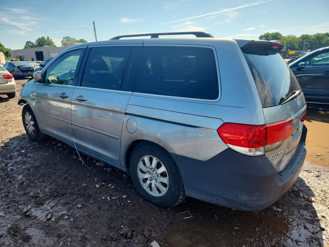 2009 Honda Odyssey Ex Silver vin: 5FNRL38429B015170