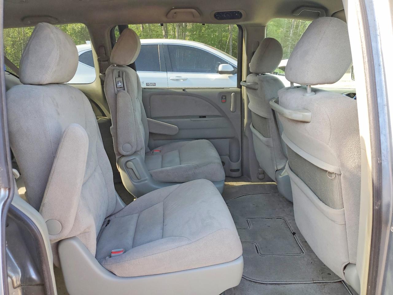 2006 Honda Odyssey Ex Silver vin: 5FNRL38436B125706