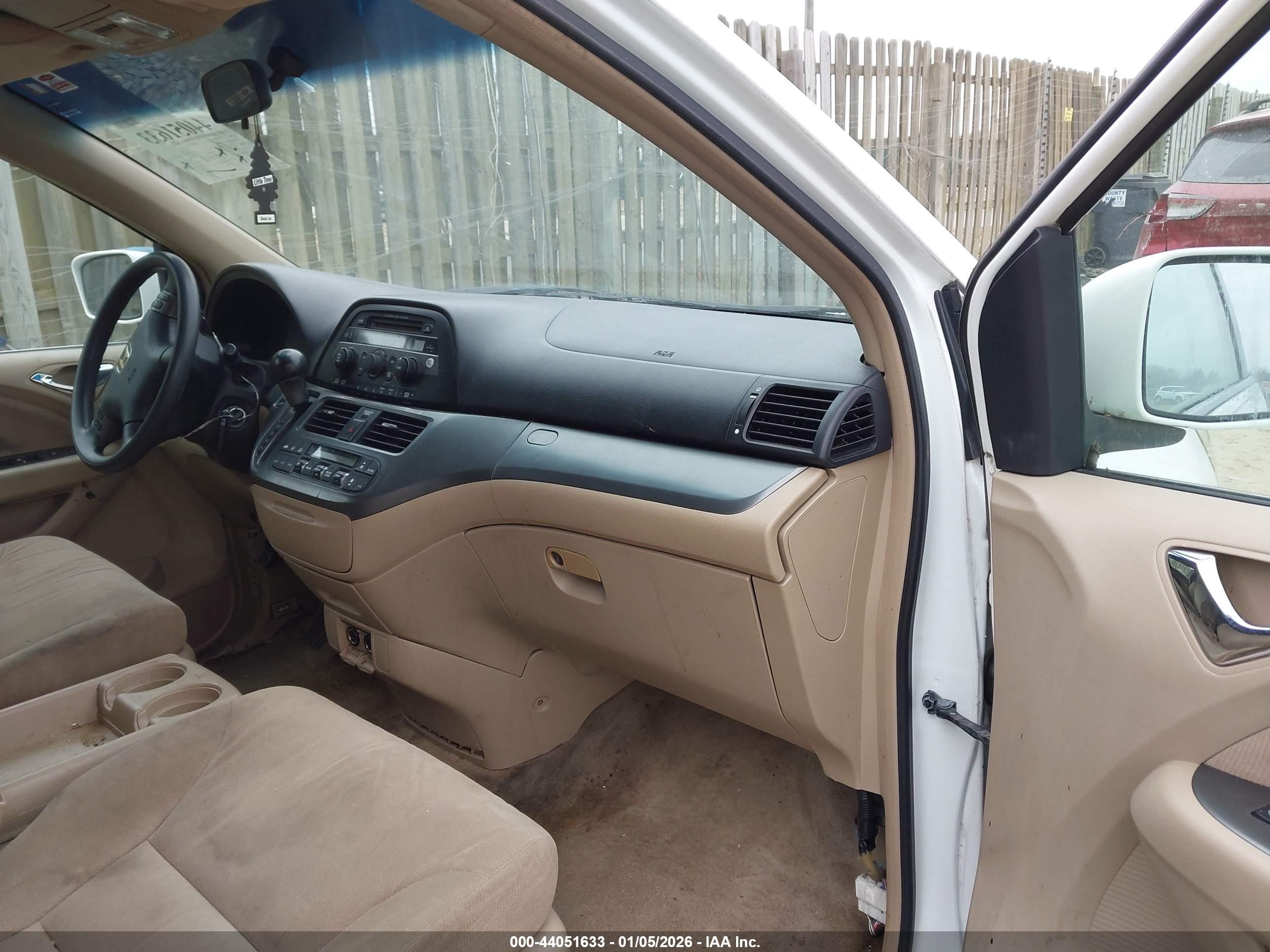 2006 Honda Odyssey Ex Белый vin: 5FNRL38436B459069