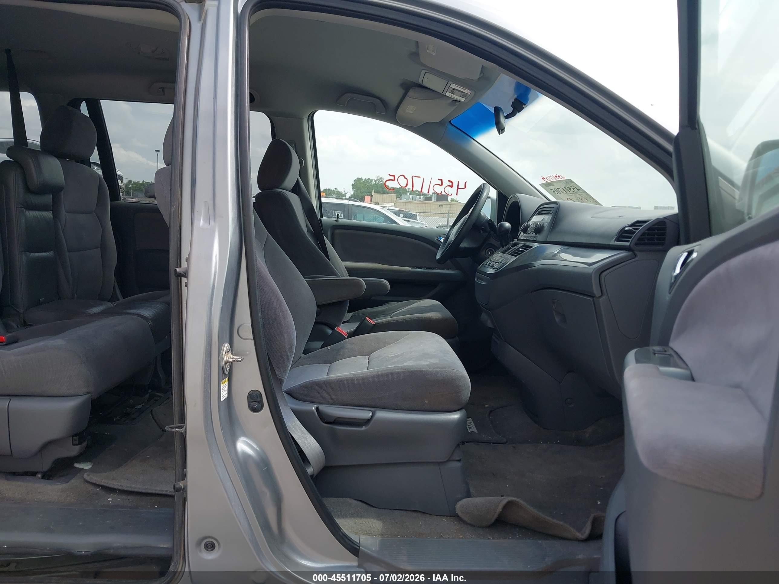 2007 Honda Odyssey Ex Silver vin: 5FNRL38437B100872