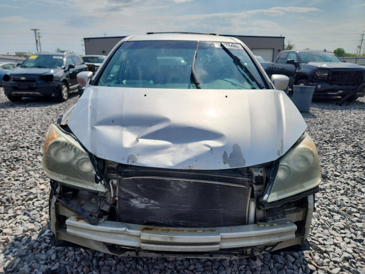 2009 Honda Odyssey Ex Silver vin: 5FNRL38439B028901