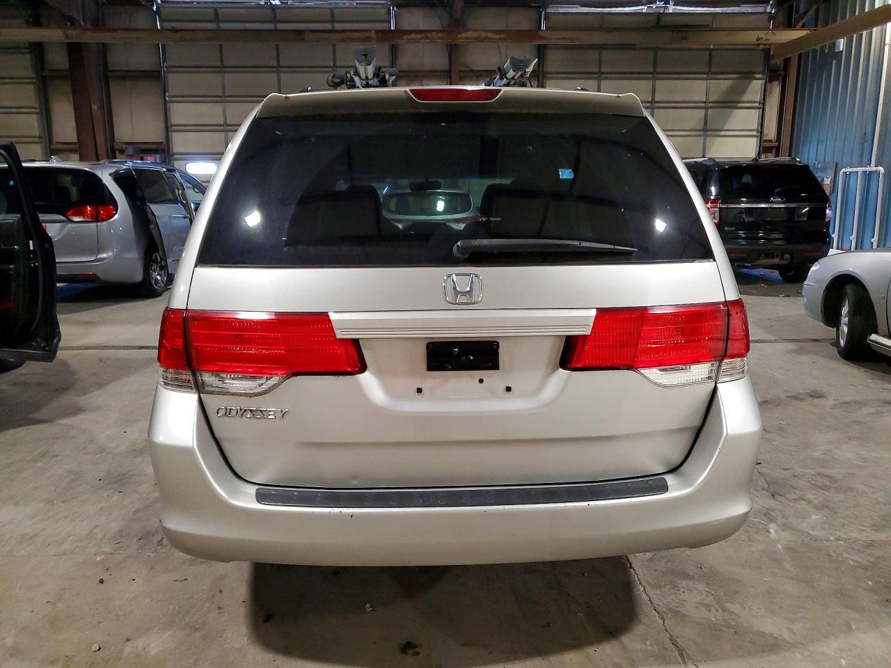2009 Honda Odyssey Ex Silver vin: 5FNRL38439B056536