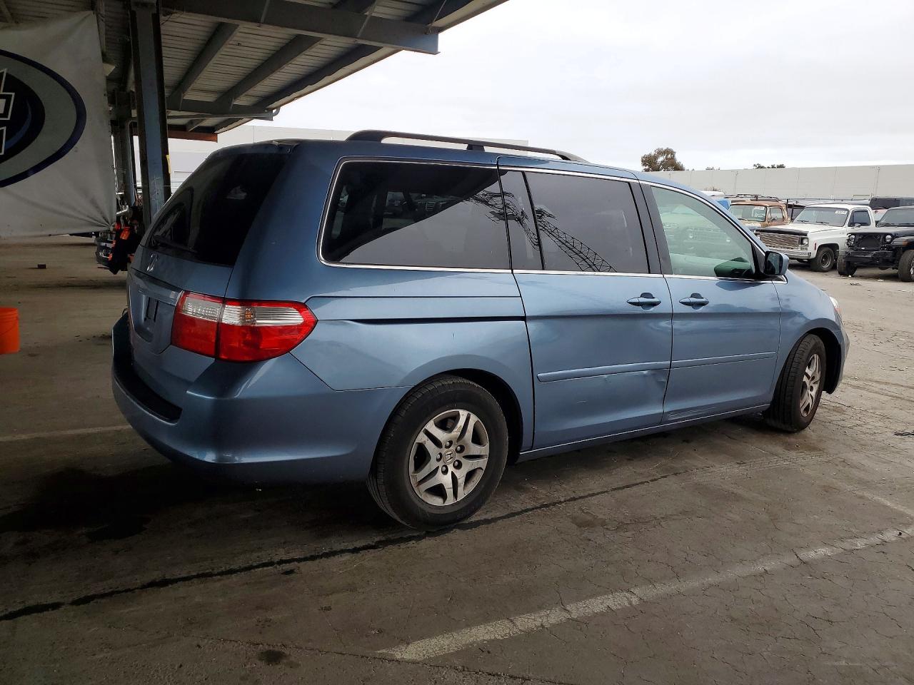 2006 Honda Odyssey Ex Синий vin: 5FNRL38446B093669