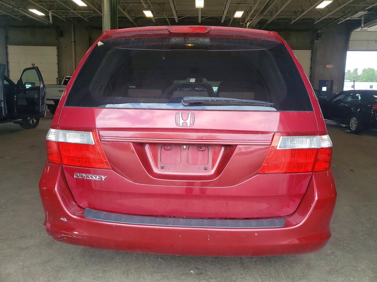 2006 Honda Odyssey Ex Red vin: 5FNRL38446B404713