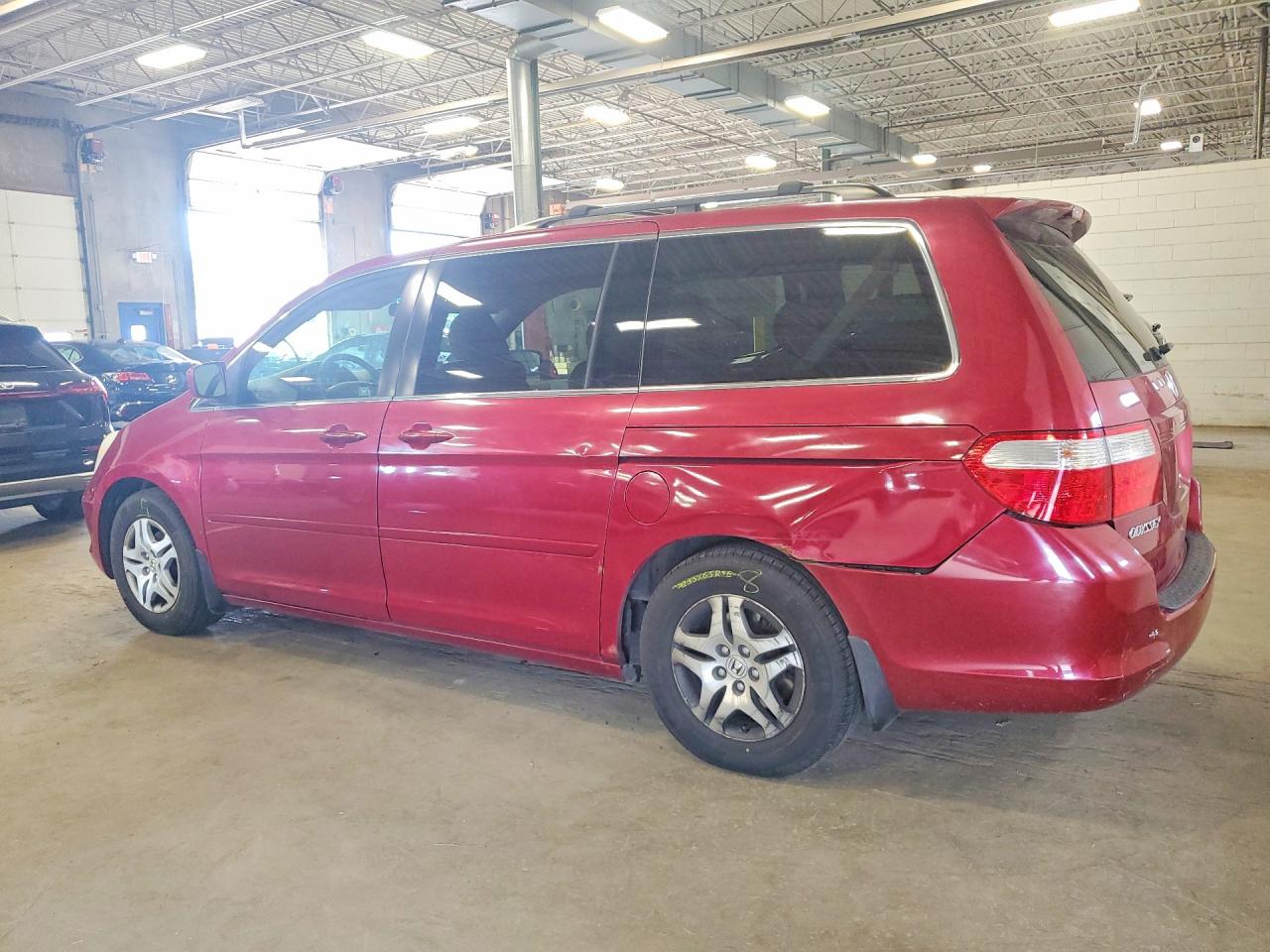 2006 Honda Odyssey Ex Red vin: 5FNRL38446B404713