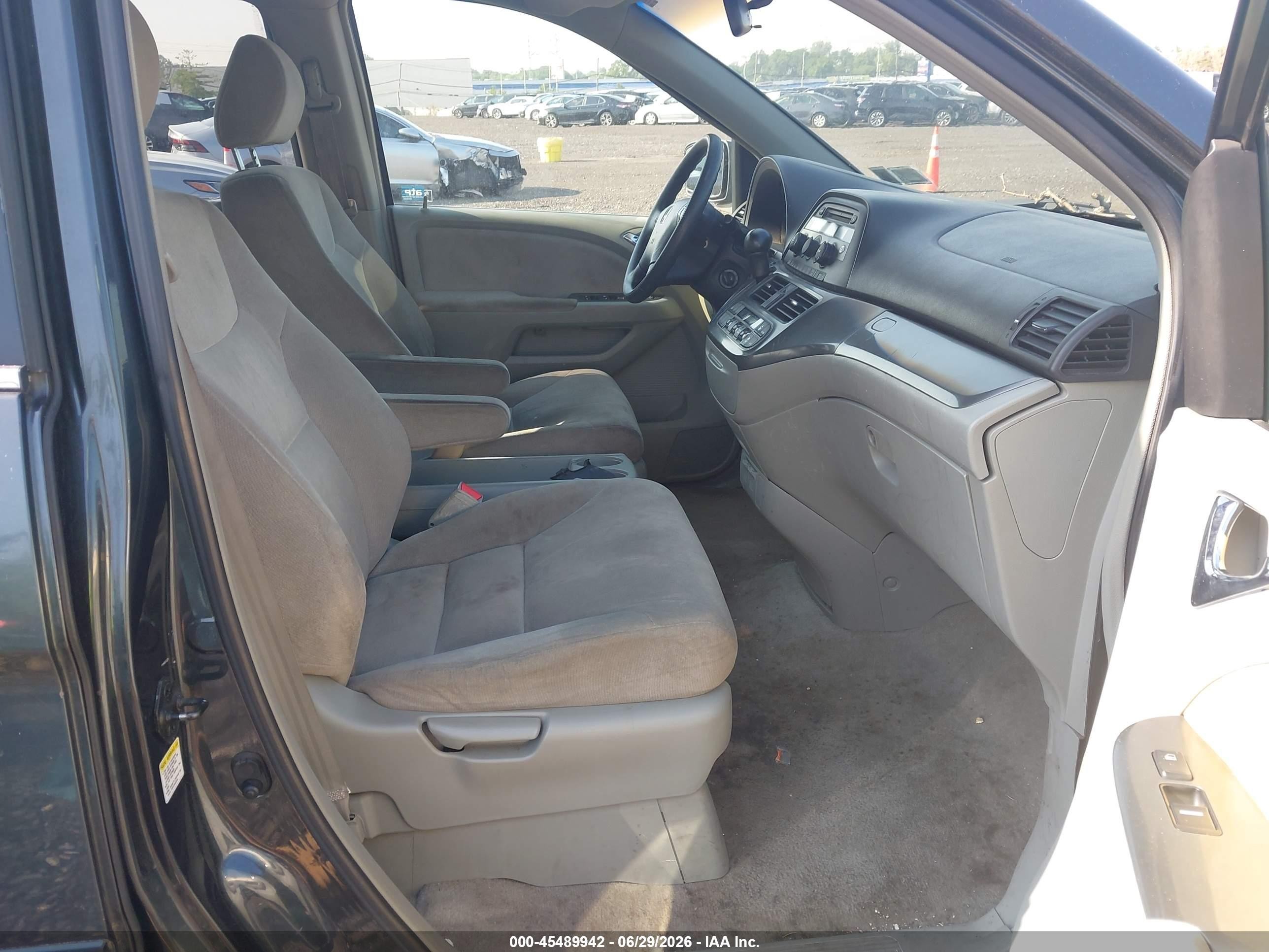 2006 Honda Odyssey Ex Gray vin: 5FNRL38446B406929