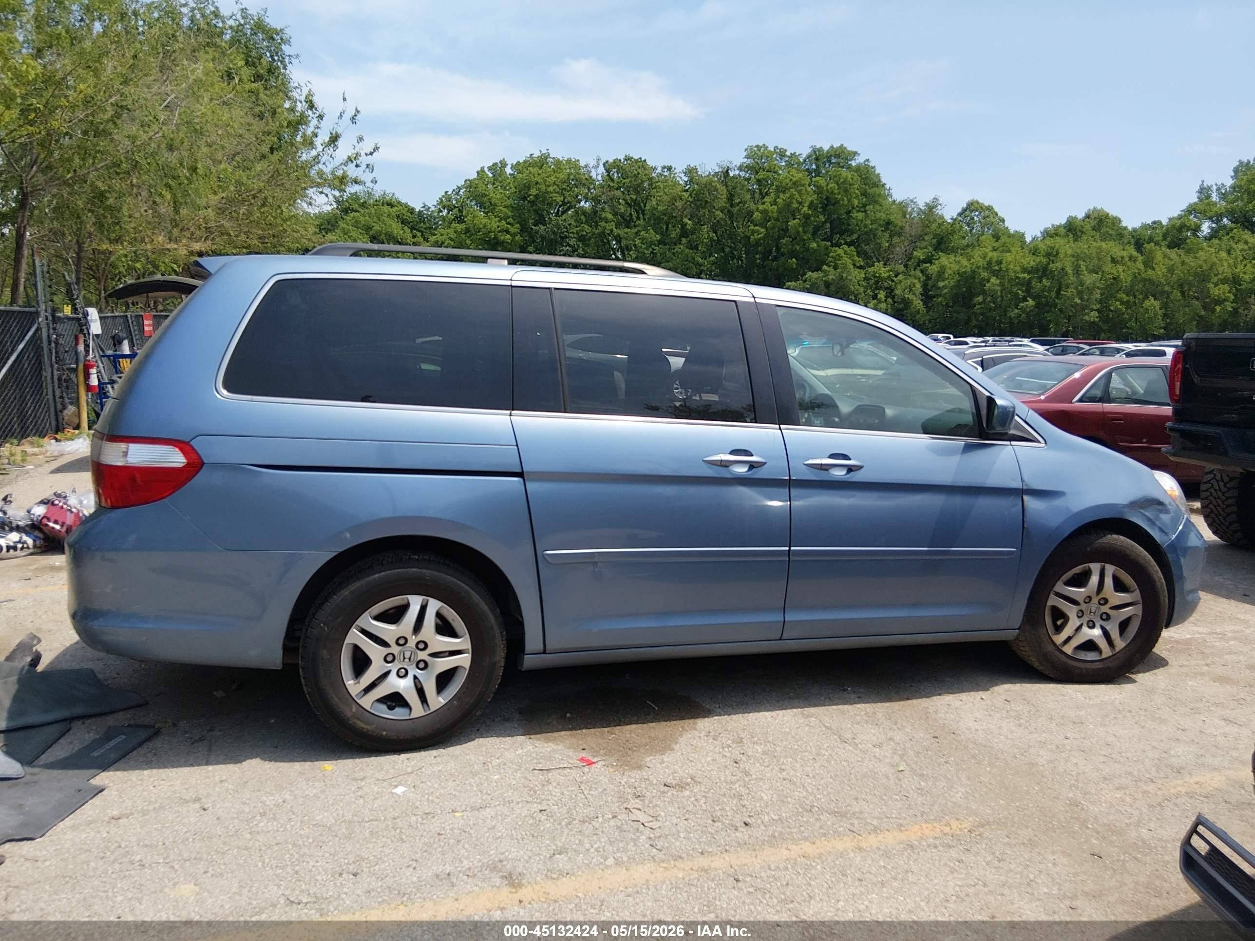 2007 Honda Odyssey Ex Blue vin: 5FNRL38447B078235