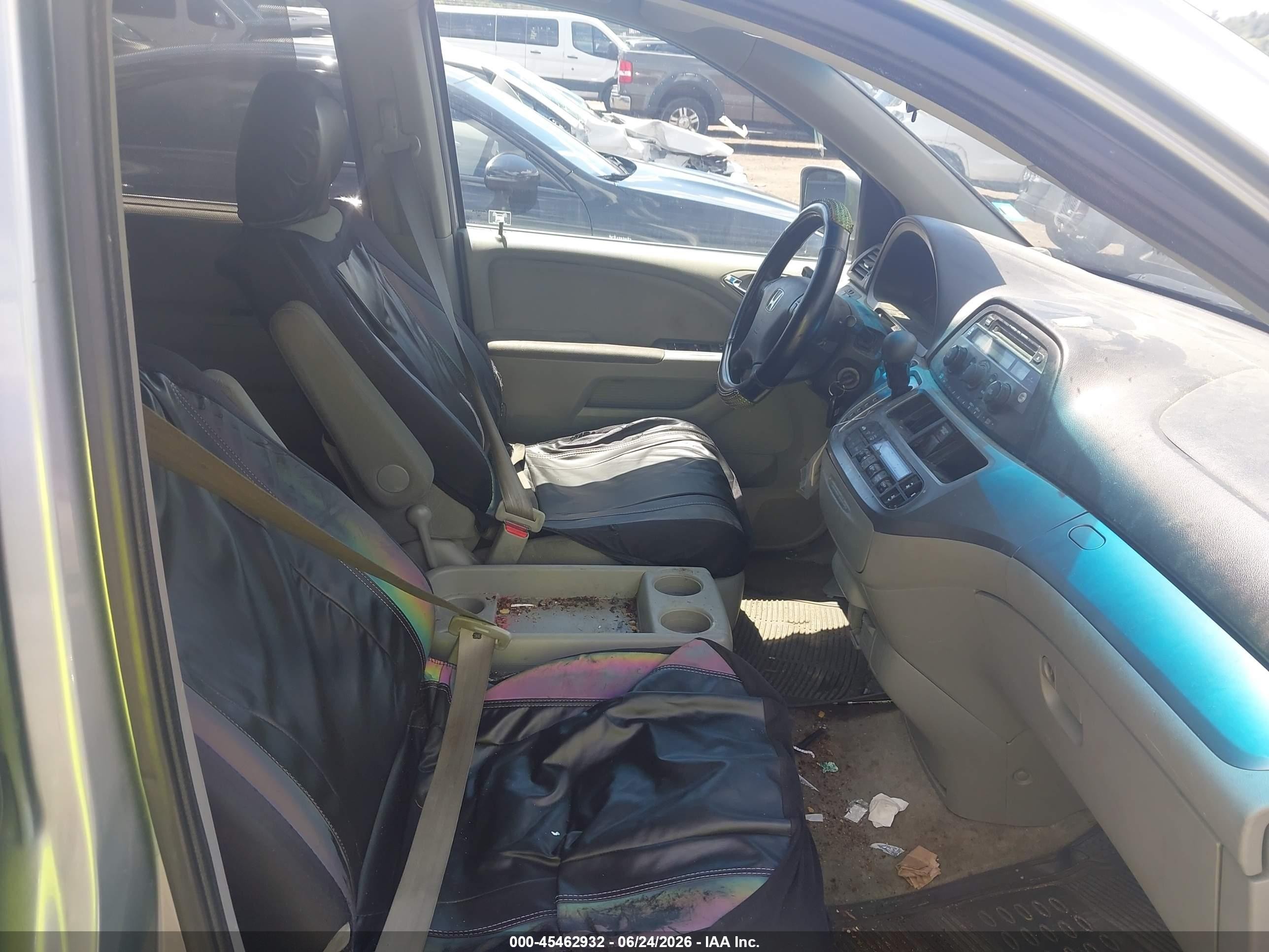 2008 Honda Odyssey Ex Серебряный vin: 5FNRL38448B090192