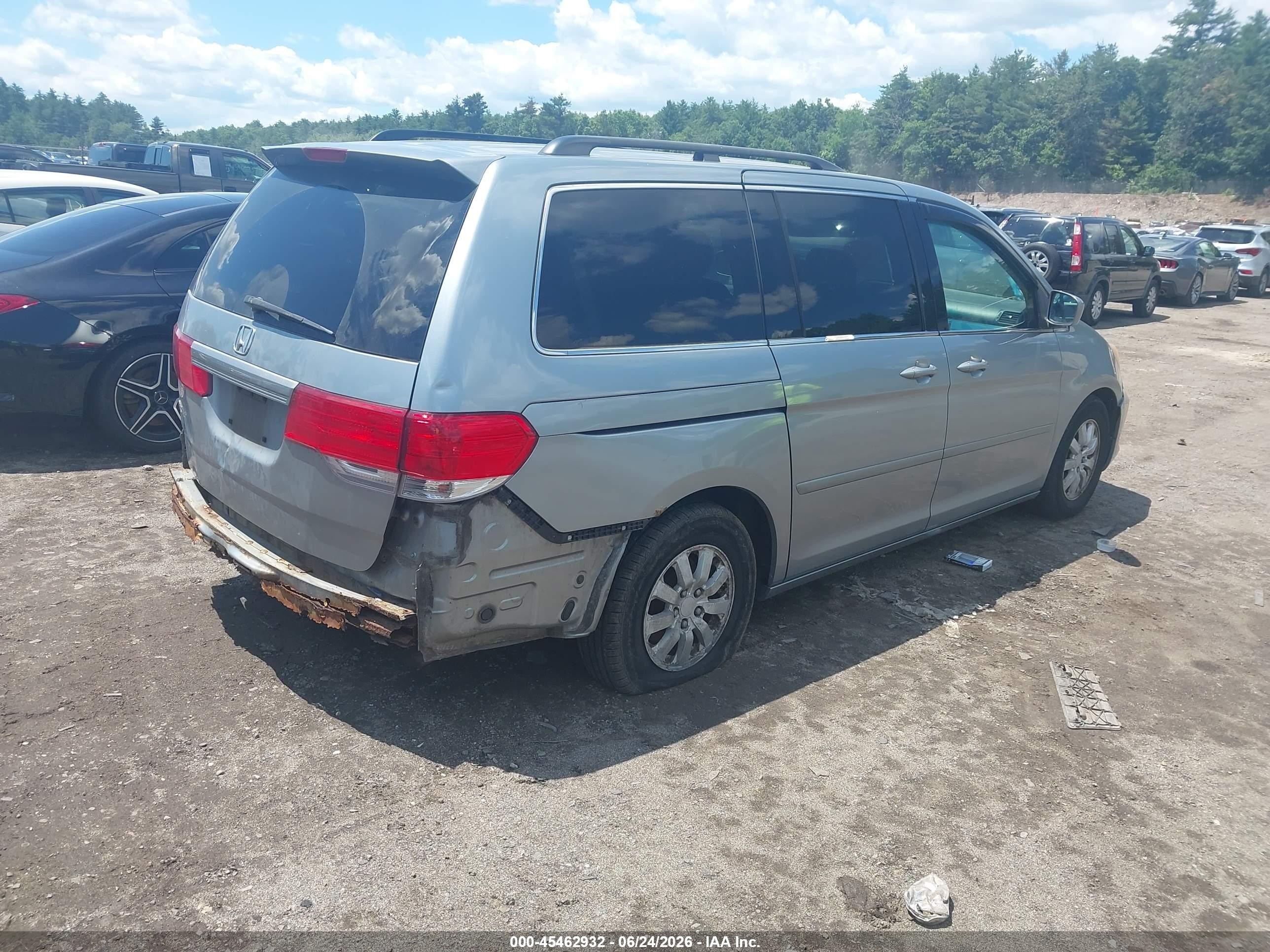 2008 Honda Odyssey Ex Серебряный vin: 5FNRL38448B090192