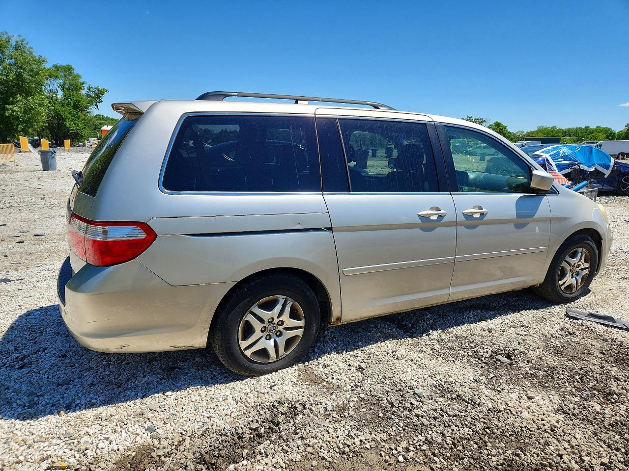 2008 Honda Odyssey Ex Silver vin: 5FNRL38456B085371