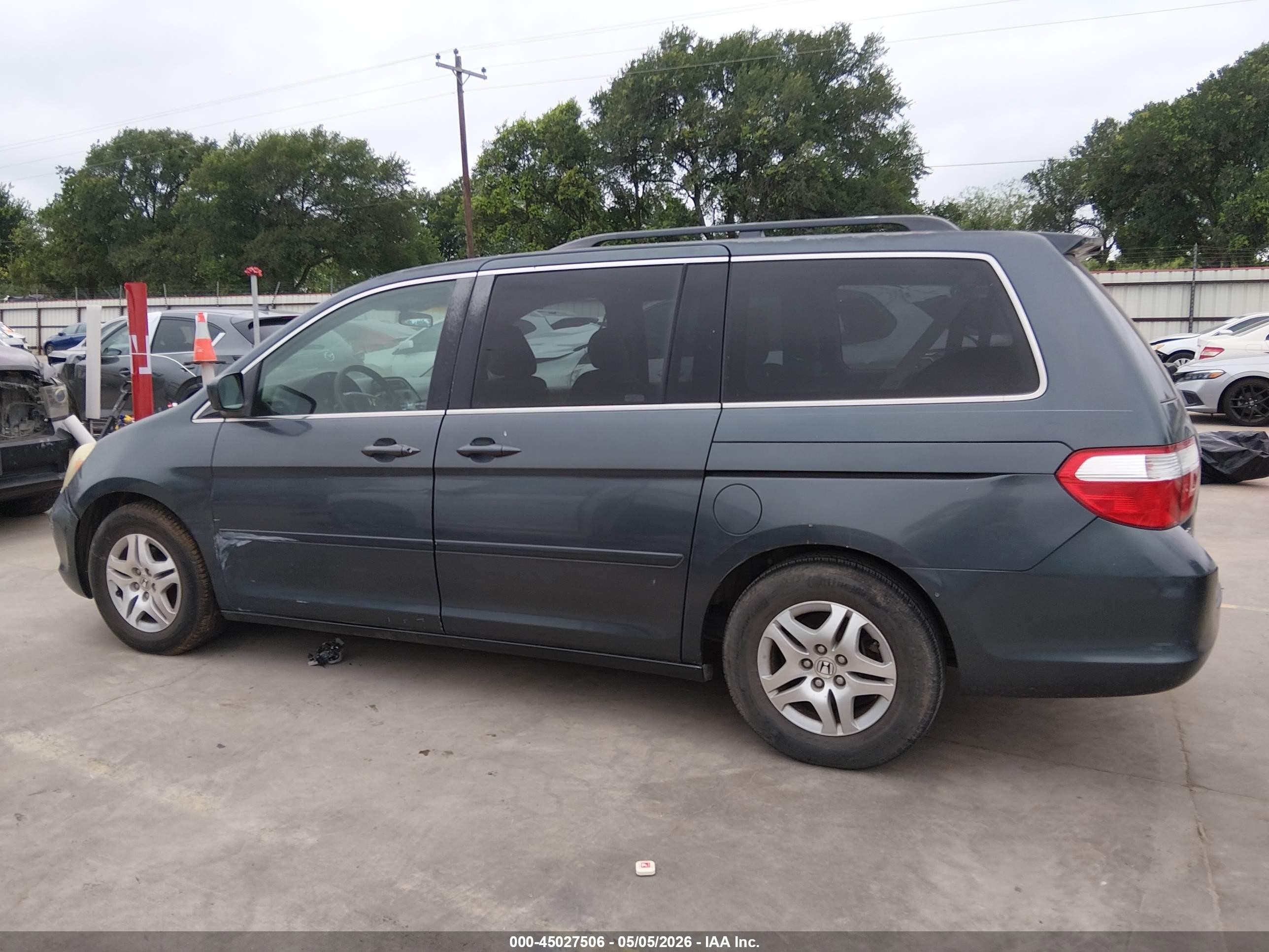2006 Honda Odyssey Ex Navy vin: 5FNRL38456B406566