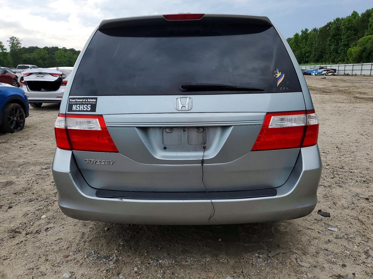 2007 Honda Odyssey Ex Silver vin: 5FNRL38457B018271