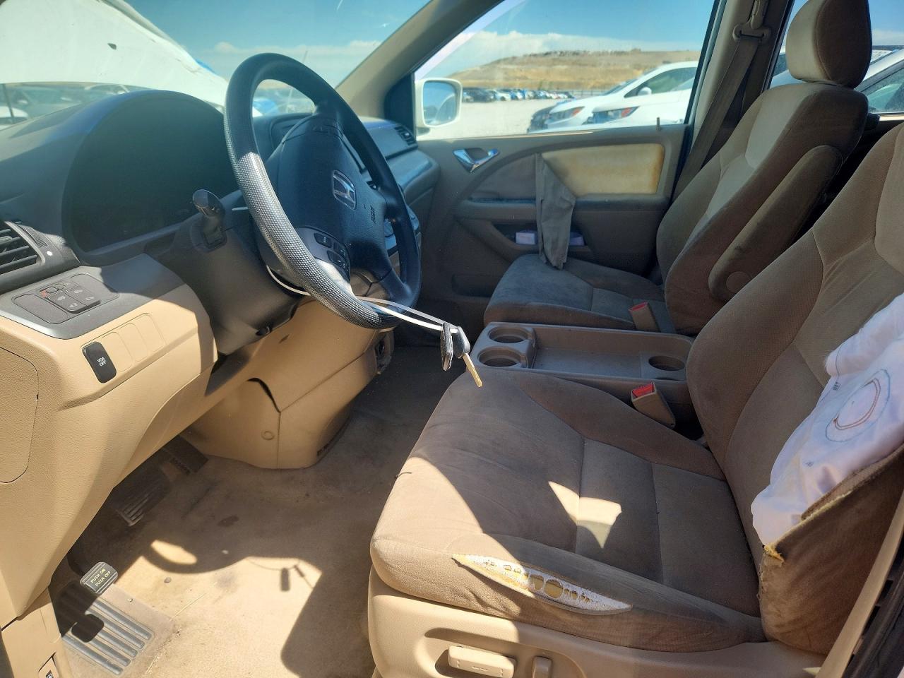 2007 Honda Odyssey Ex White vin: 5FNRL38457B031196