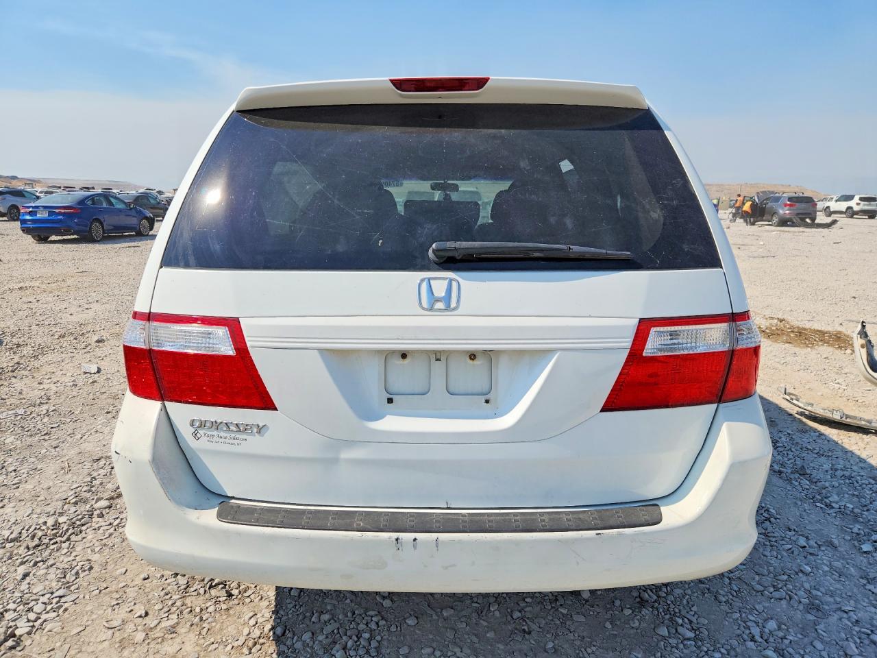 2007 Honda Odyssey Ex White vin: 5FNRL38457B031196