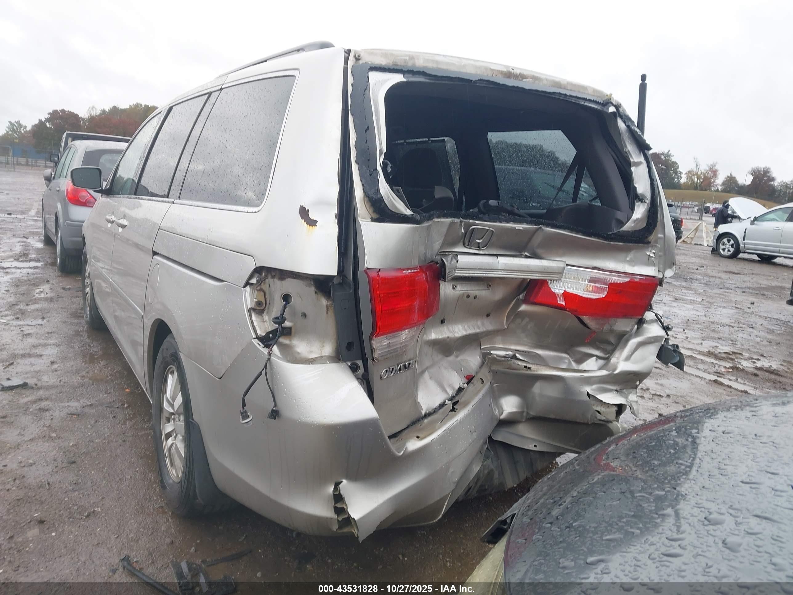 2008 Honda Odyssey Ex Silver vin: 5FNRL38458B020345