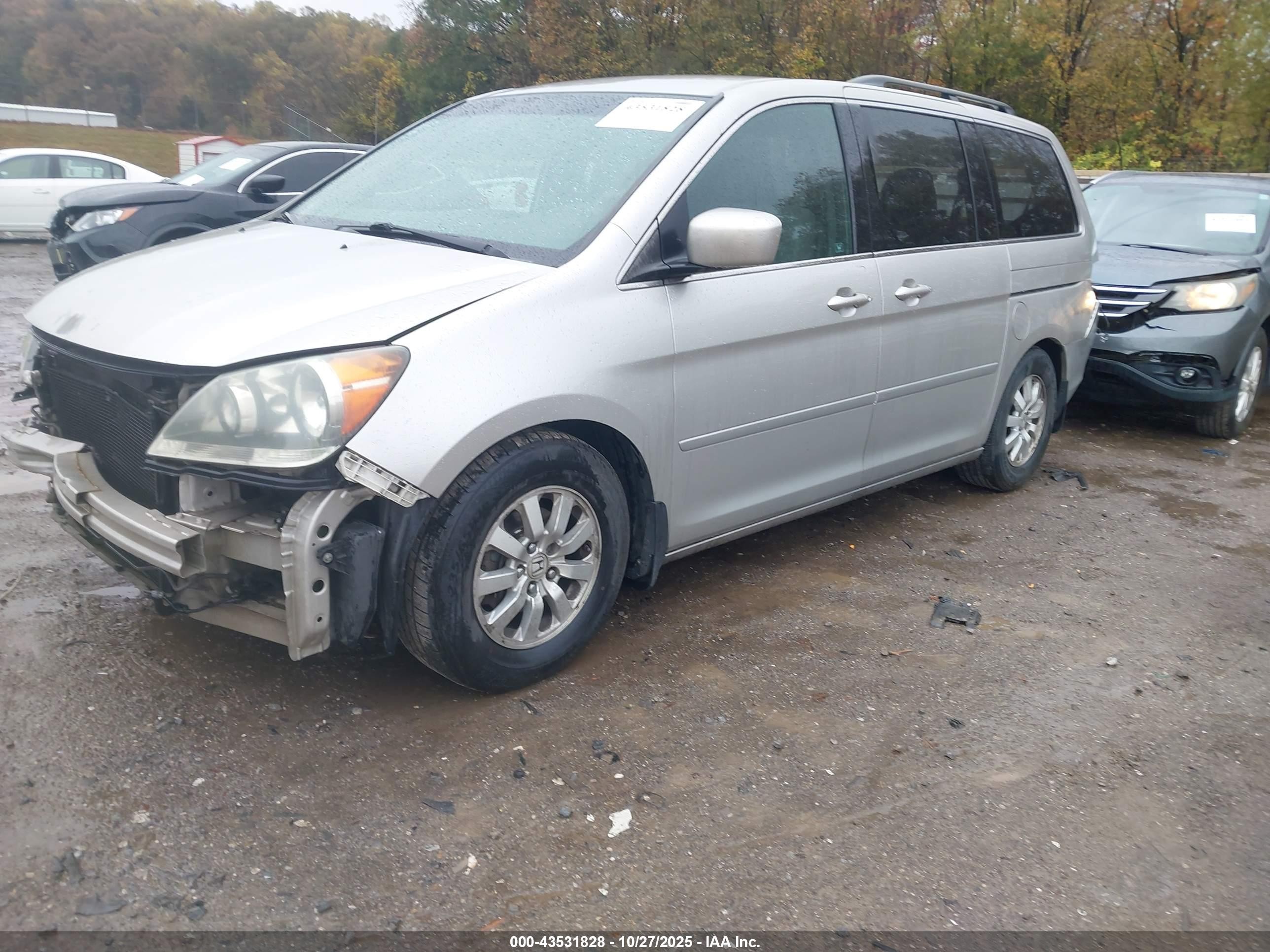 2008 Honda Odyssey Ex Silver vin: 5FNRL38458B020345